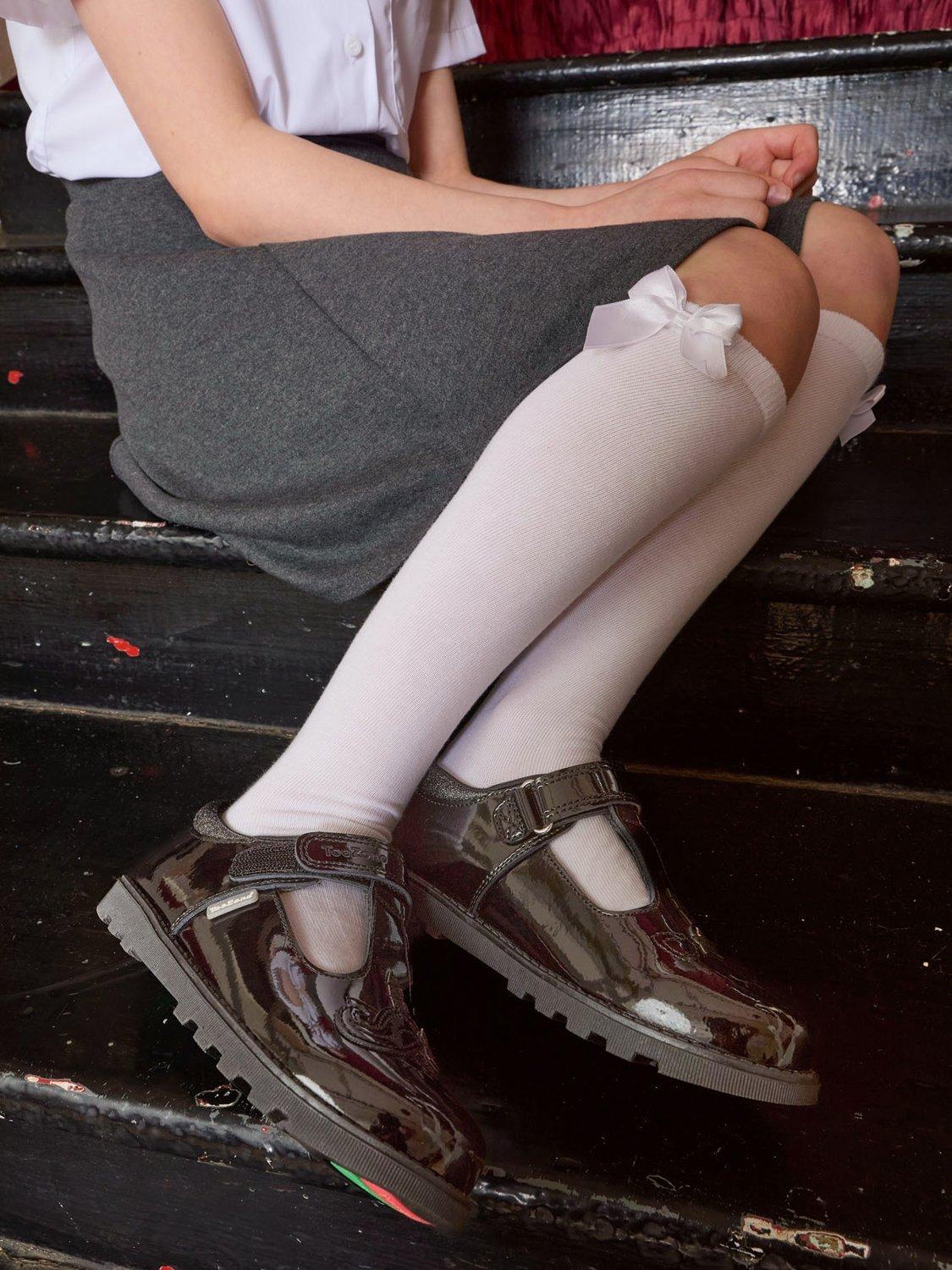 Product image 3 of 10, which shows ToeZone Lilo Patent Leather Rip Tape Unicorn School Shoes, Black, 6 Jnr