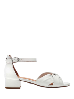 Moda in Pelle Macadamia Leather Sandals, White