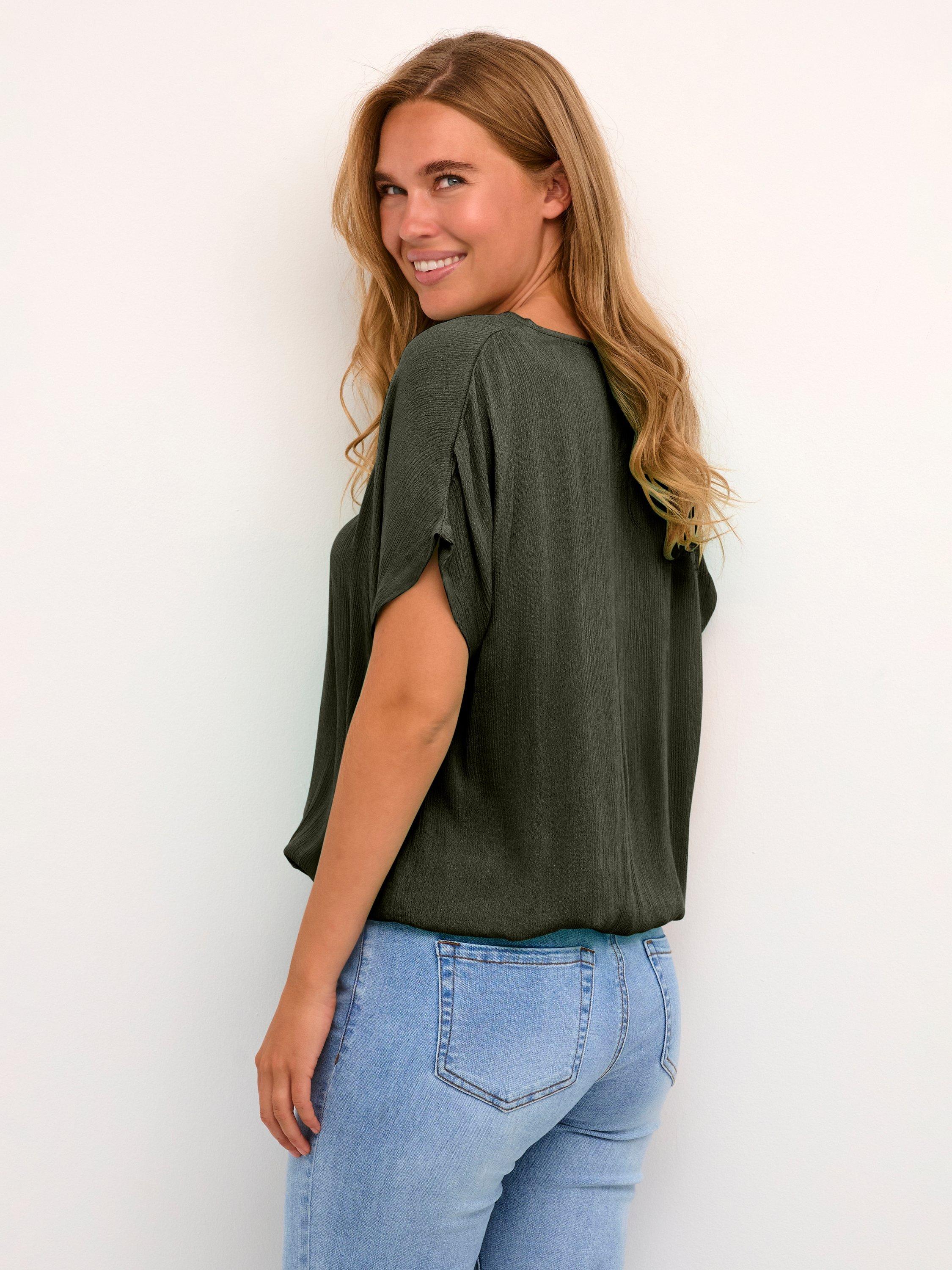 Product image 2 of 6, which shows KAFFE Amber Short Sleeve Blouse, Mid Green, 8