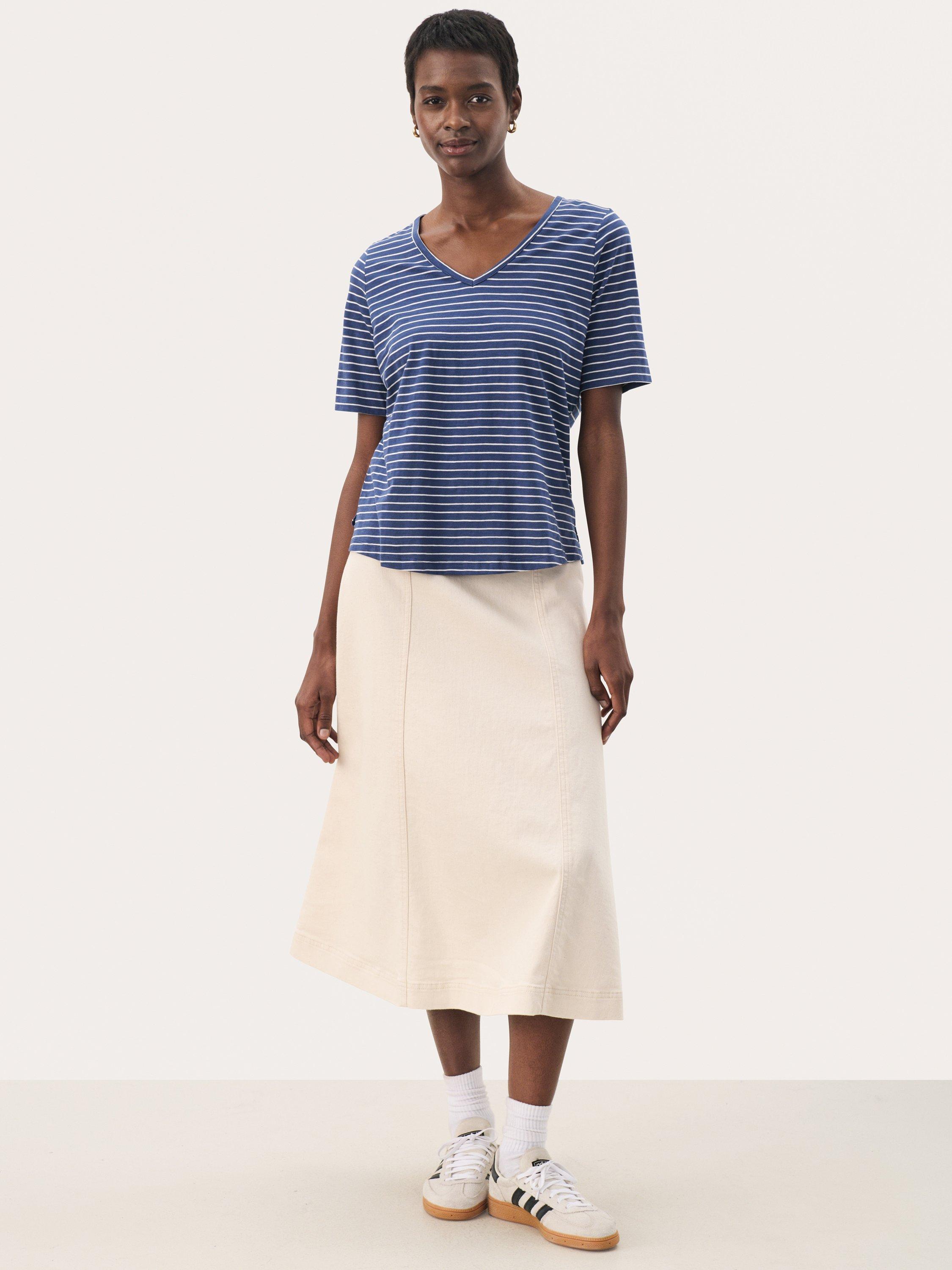 Product image 3 of 6, which shows Part Two Curlia Stripe V-Neck T-Shirt, Oceana/Eggnog, XS