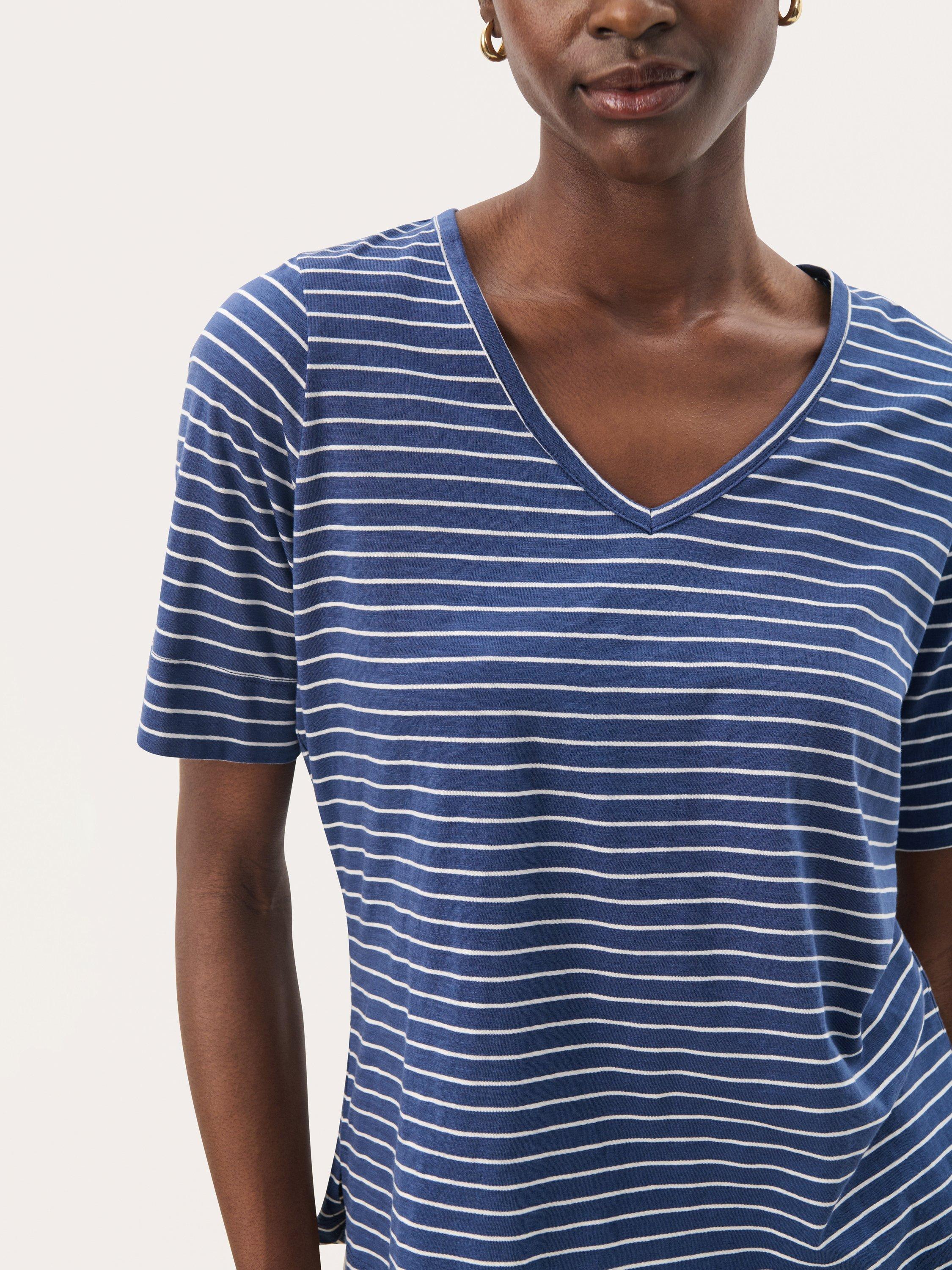 Product image 4 of 6, which shows Part Two Curlia Stripe V-Neck T-Shirt, Oceana/Eggnog, XS