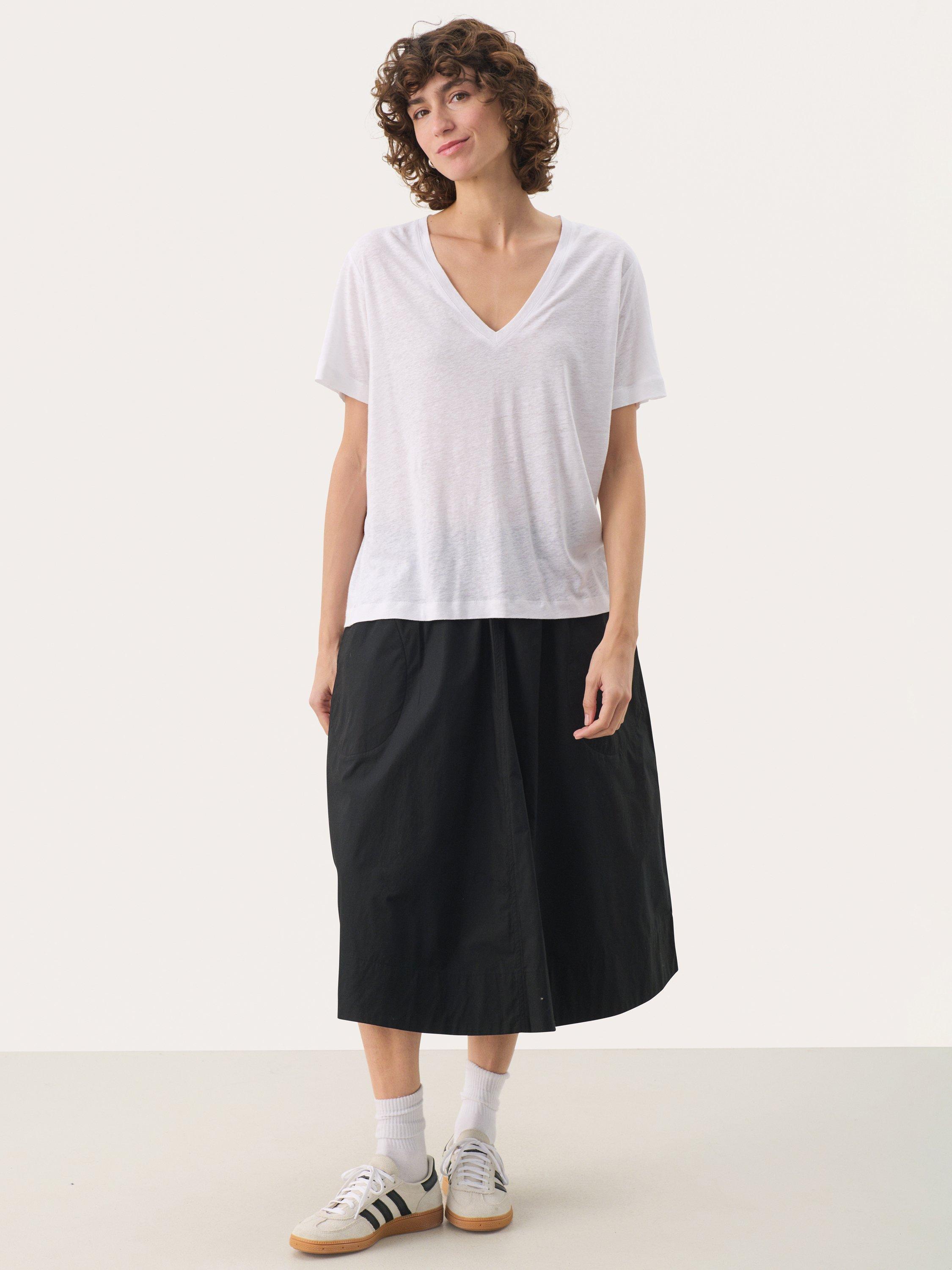 Product image 3 of 6, which shows Part Two Riona V-Neck Linen Rich T-Shirt, Bright White, XS
