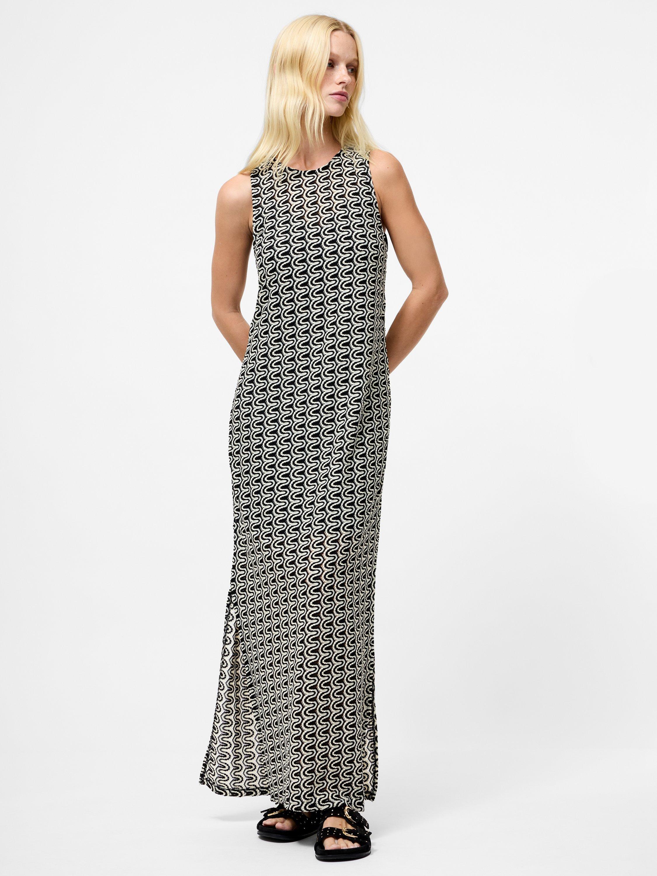 Product image 1 of 1, which shows French Connection Carly Jersey Tunic Maxi Dress, Black/Cream, XS