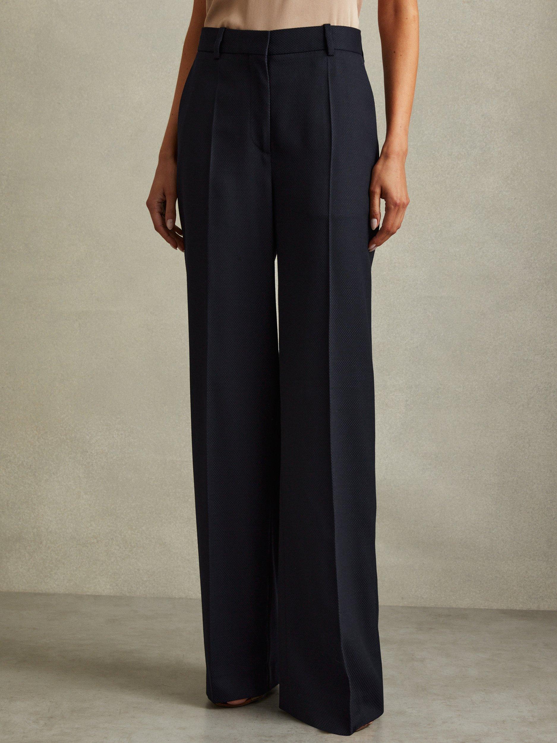 Product image 4 of 5, which shows Reiss Petite Hallie Wool Blend Wide Leg Trousers, Navy, 6Pt