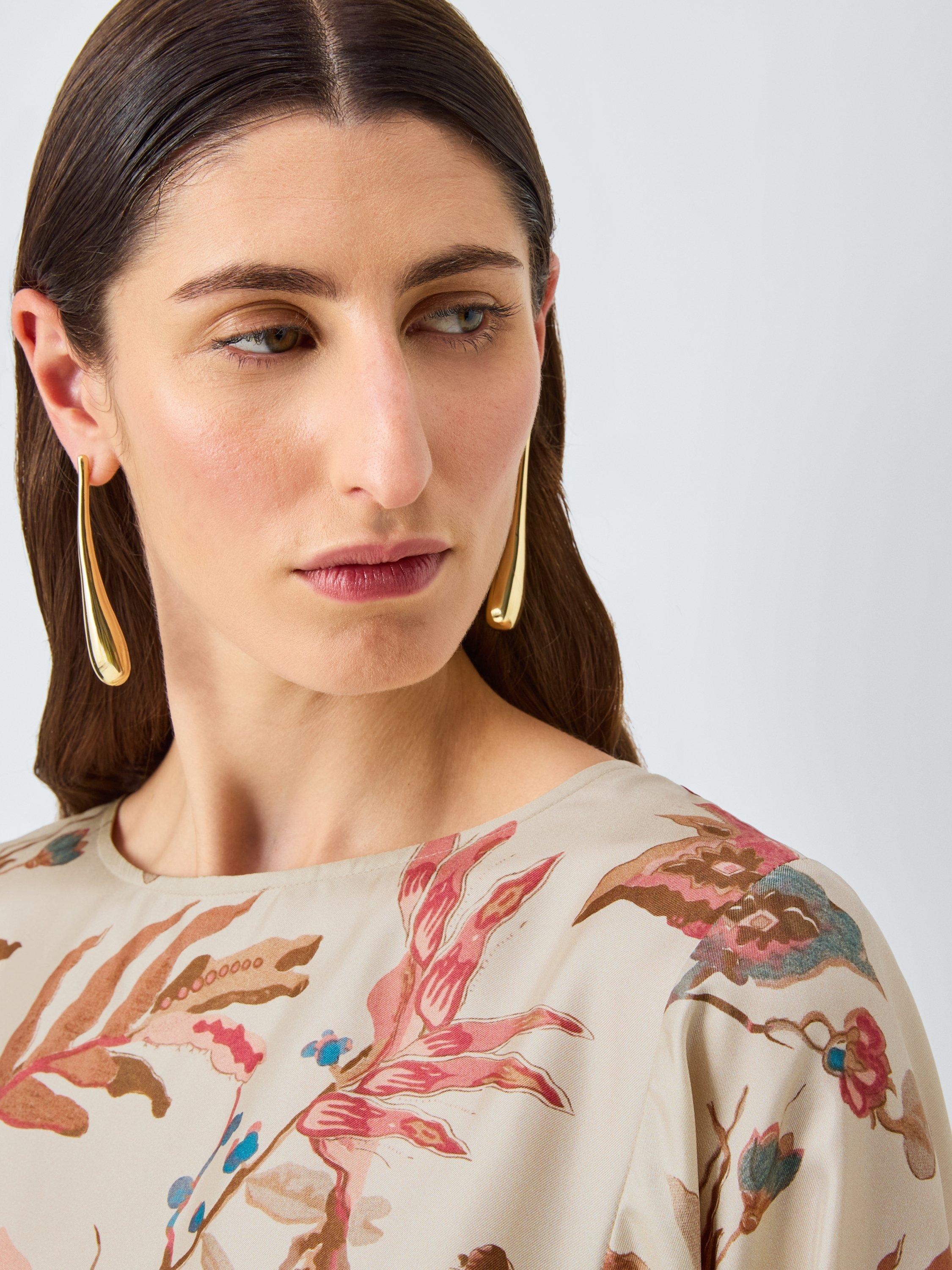Product image 5 of 6, which shows Weekend MaxMara Filippo Floral Pure Silk Top, Beige, 6