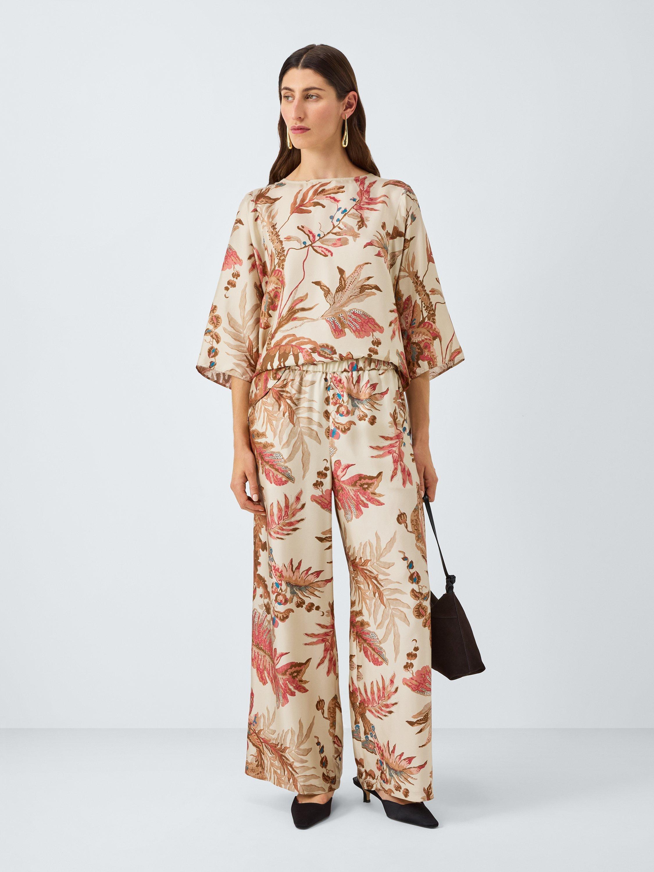 Product image 6 of 6, which shows Weekend MaxMara Filippo Floral Pure Silk Top, Beige, 6