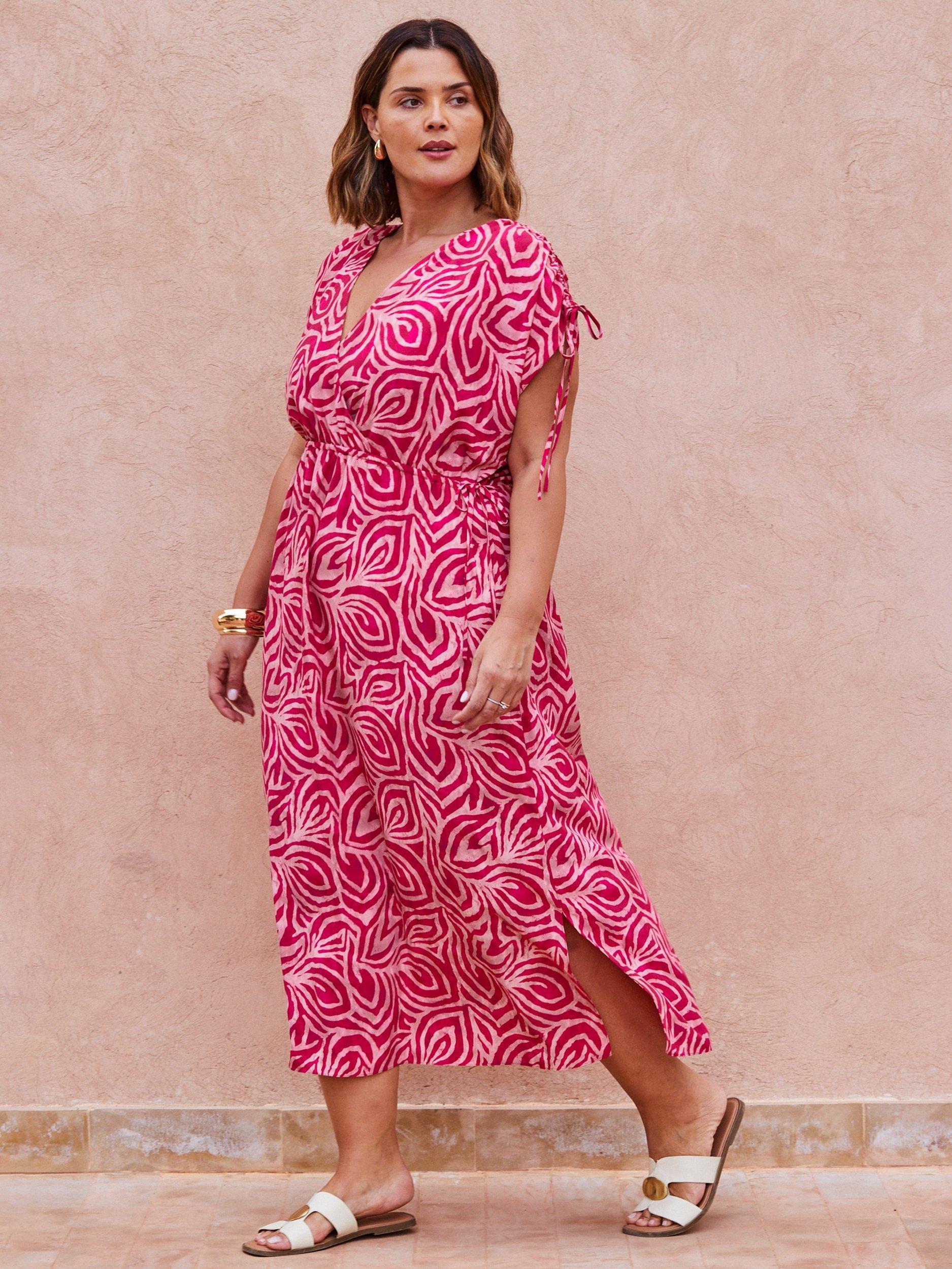 Product image 3 of 4, which shows Live Unlimited Curve Petite Abstract Midi Dress, Pink, 18Pt