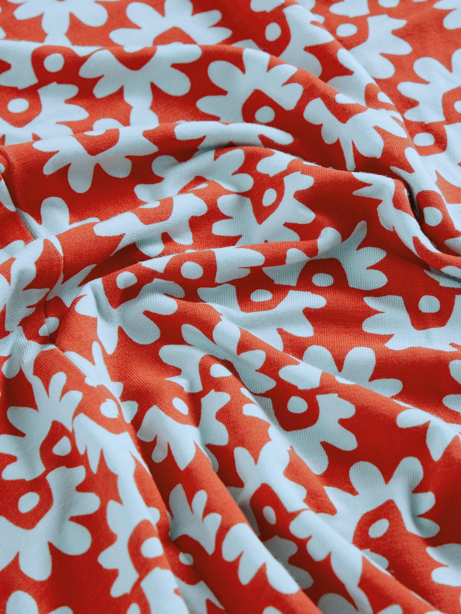 Product image 6 of 6, which shows White Stuff Jada Pattern Maxi Skirt, Red/White, 8