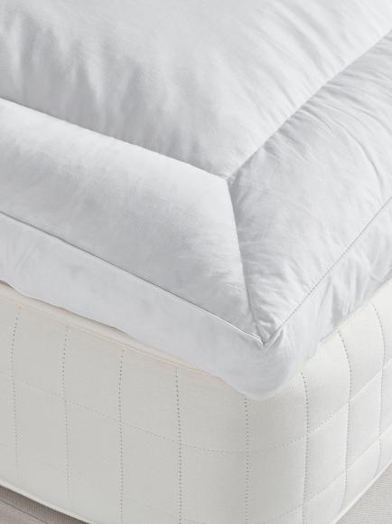 Bedfolk The Down Alternative Mattress Topper, White, White