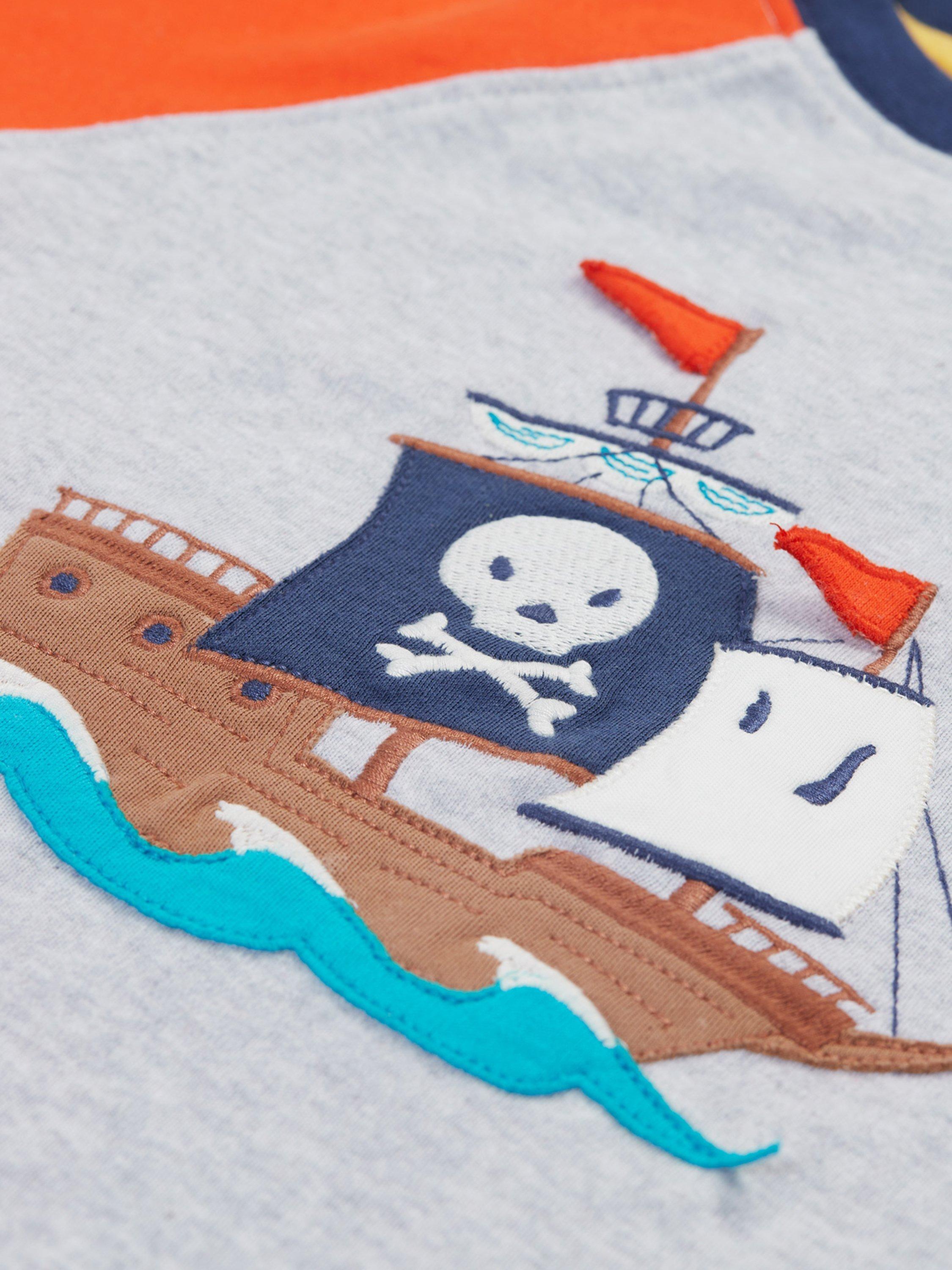Product image 3 of 4, which shows Frugi Kids' Renny Organic Cotton Raglan Sleeve Applique T-Shirt, Grey Mid, 2-3 years