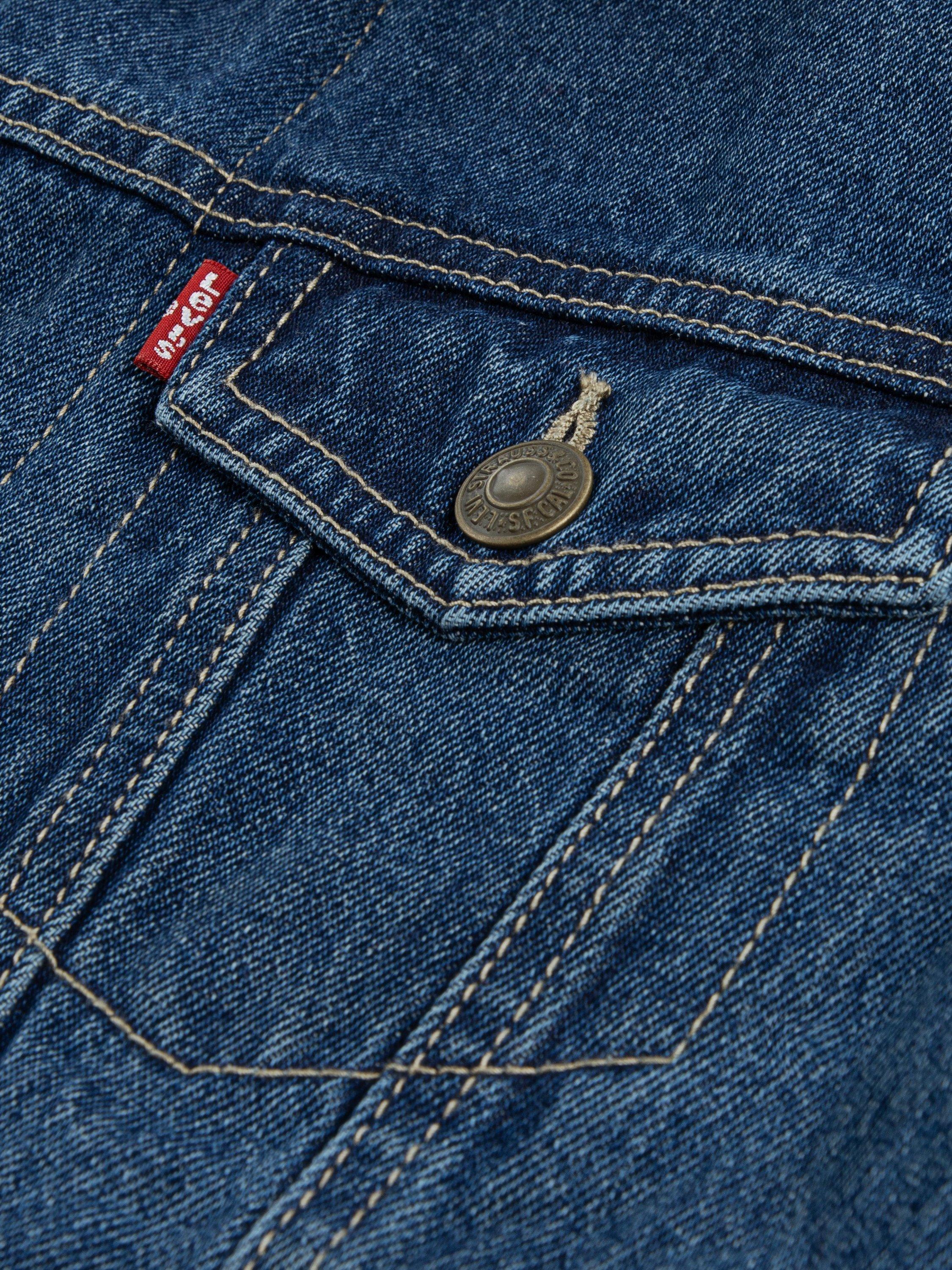 Product image 4 of 4, which shows Levi's Kids' Trucker Quilt Lined Denim Jacket, Bandwagon, 10 years