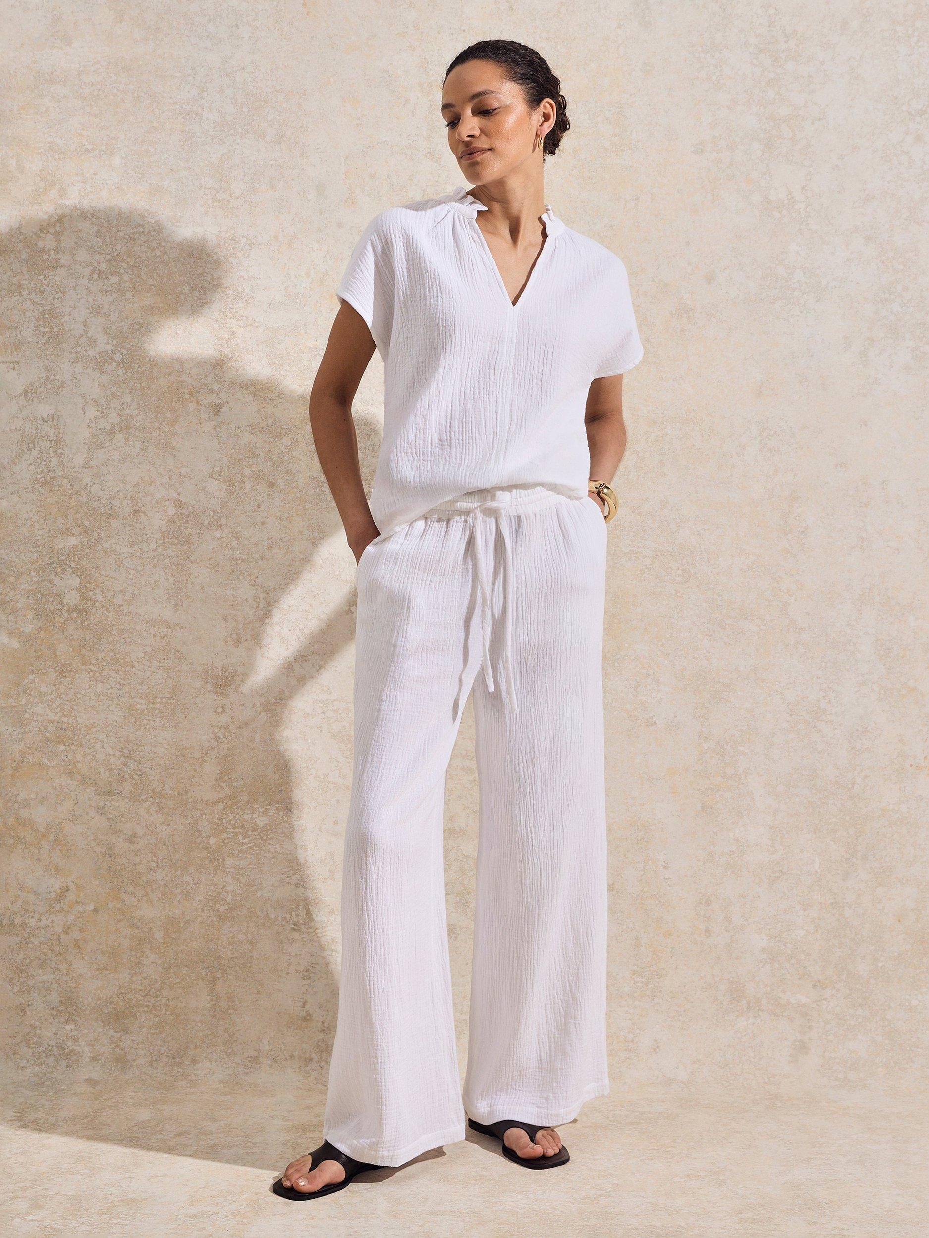 Product image 1 of 4, which shows Ro&Zo Cotton Tailored Wide Leg Trousers, White, 6