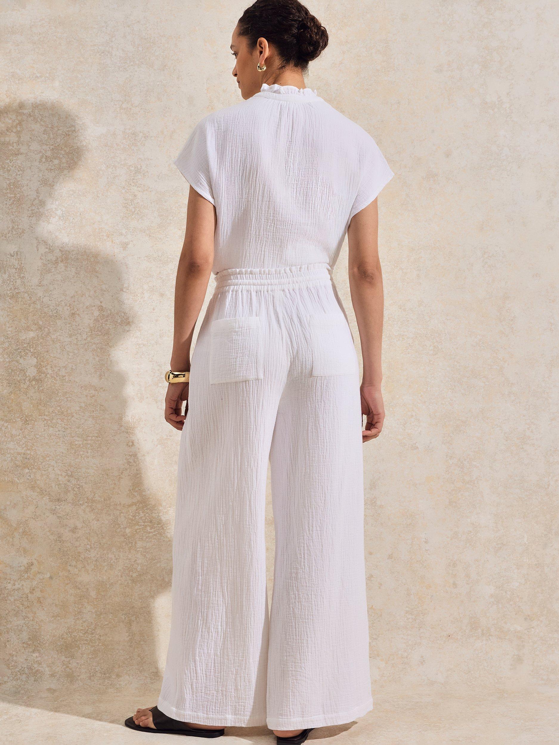 Product image 2 of 3, which shows Ro&Zo Petite Cotton Tailored Wide Leg Trousers, White, 6Pt