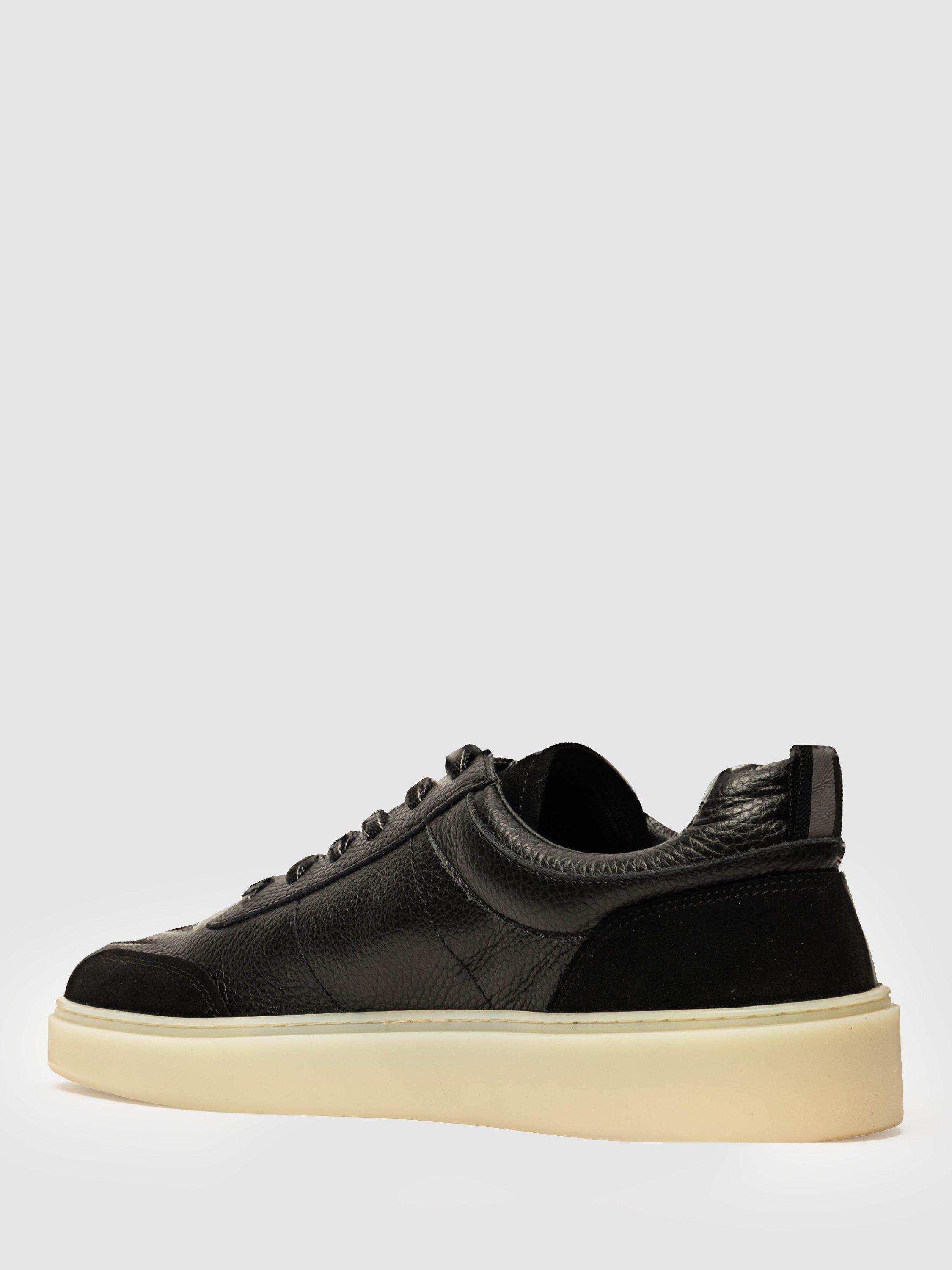 Product image 3 of 10, which shows Rodd & Gunn Vermont Leather Lace Up Trainers, Nero, 7