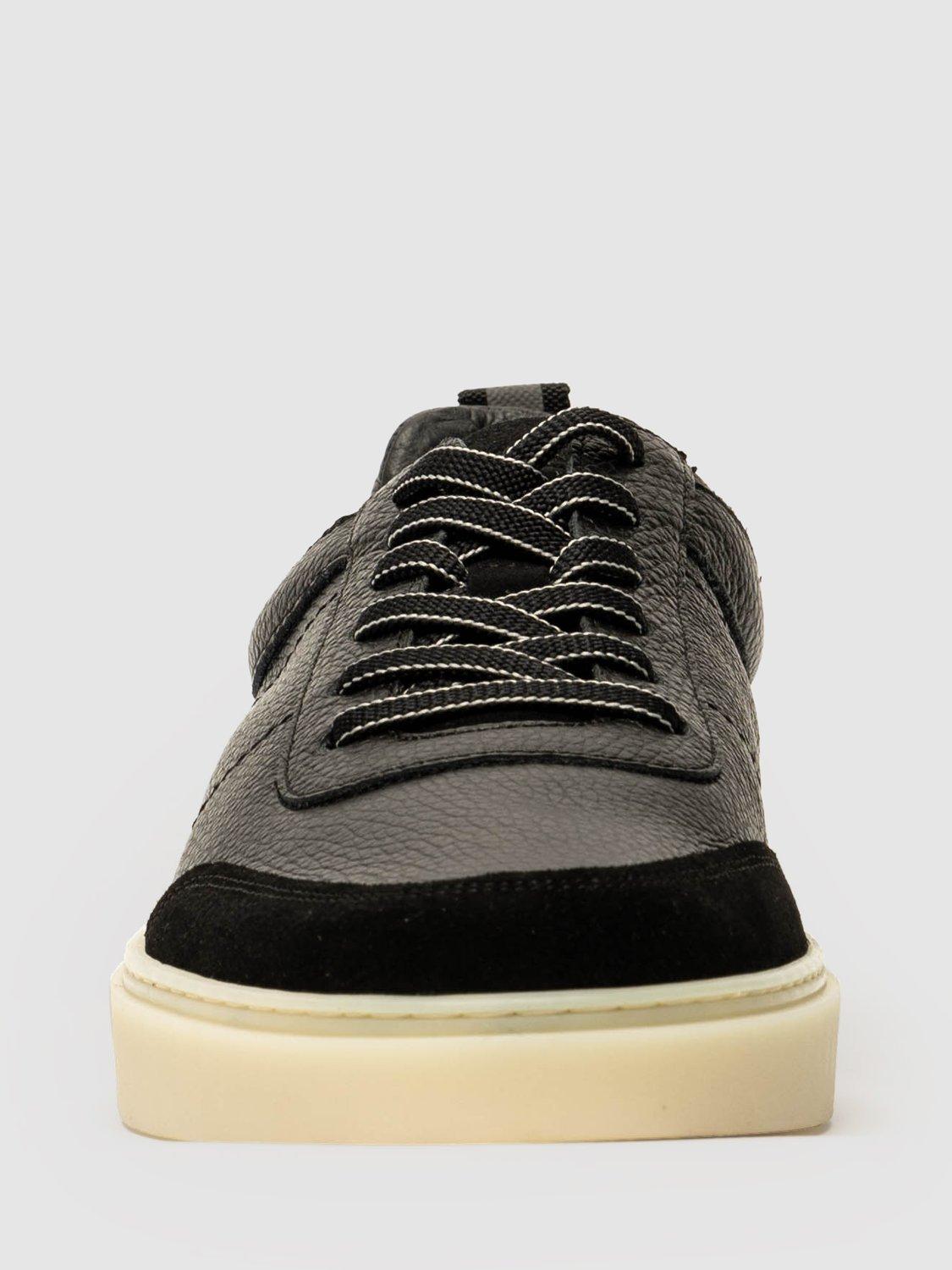 Product image 4 of 10, which shows Rodd & Gunn Vermont Leather Lace Up Trainers, Nero, 7