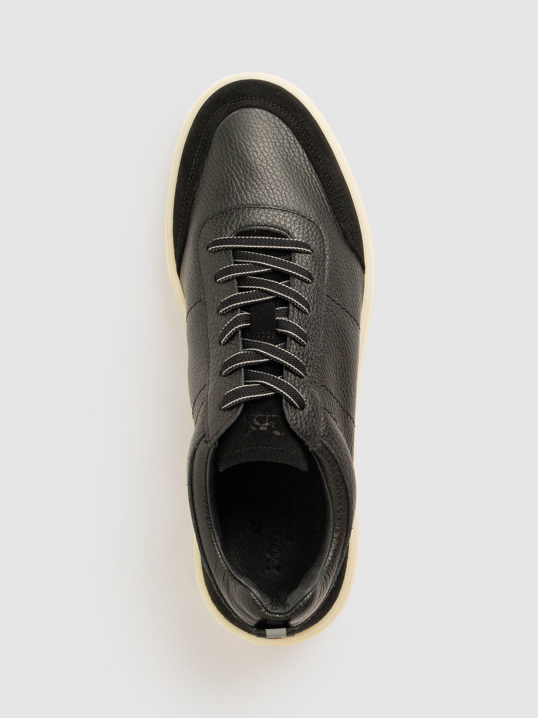 Product image 6 of 10, which shows Rodd & Gunn Vermont Leather Lace Up Trainers, Nero, 7