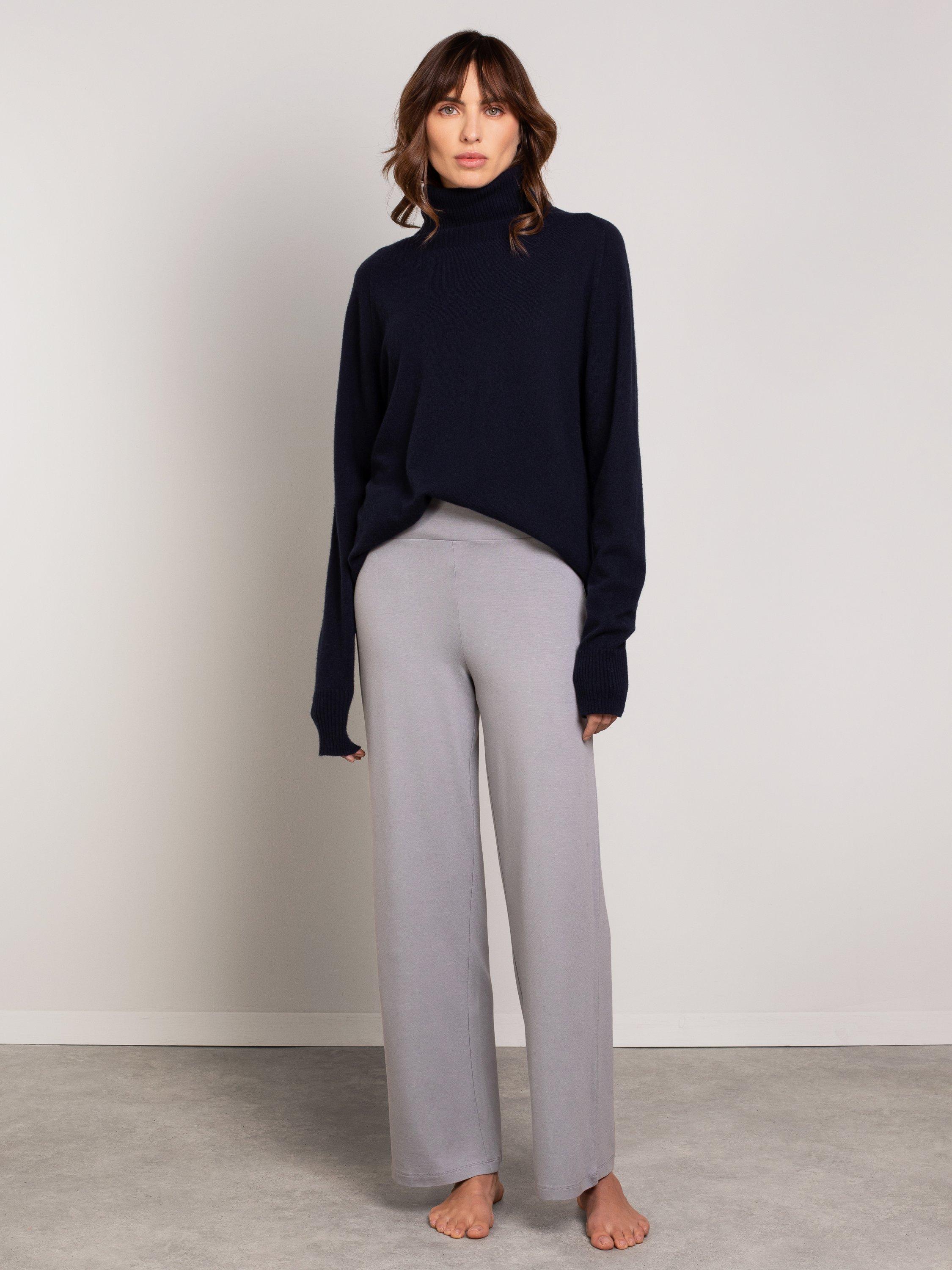 Product image 1 of 3, which shows Celtic & Co. Lauren Jersey Trousers, Mercury, XS