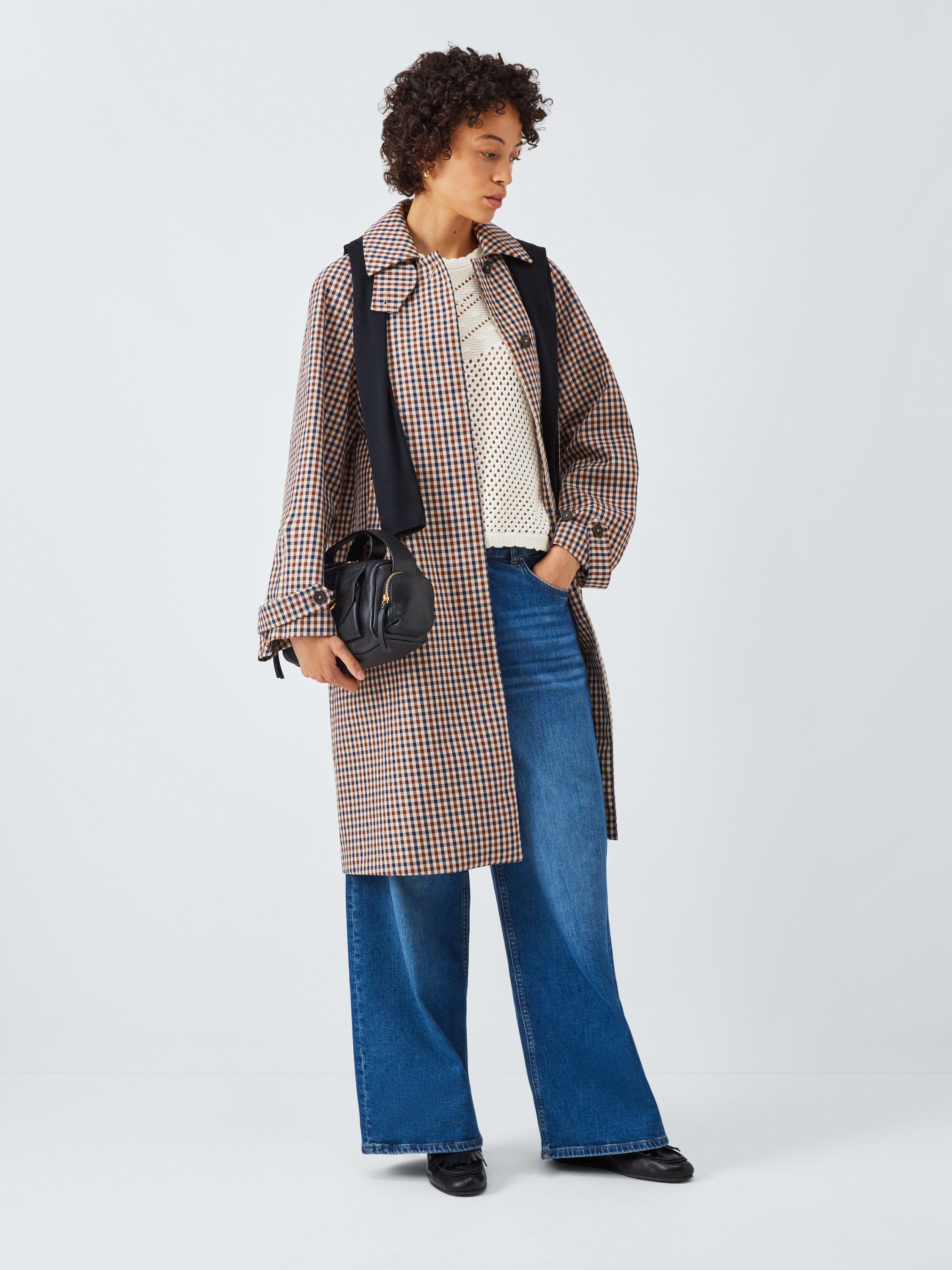 Product image 3 of 6, which shows Levi's Adrienne Crochet Knit Top, White, XS