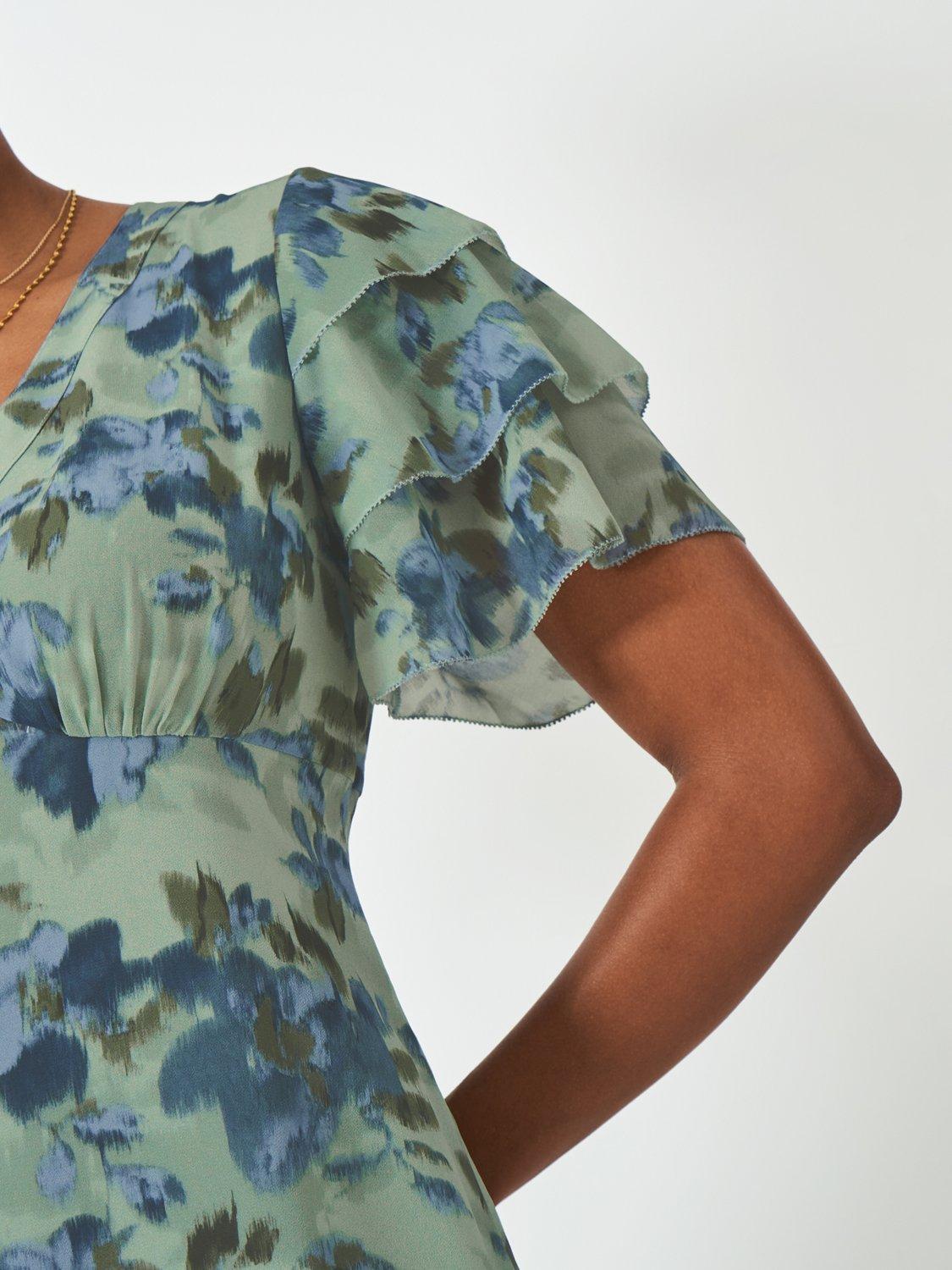 Product image 5 of 6, which shows Flutter Sleeve, Mid Green, 6