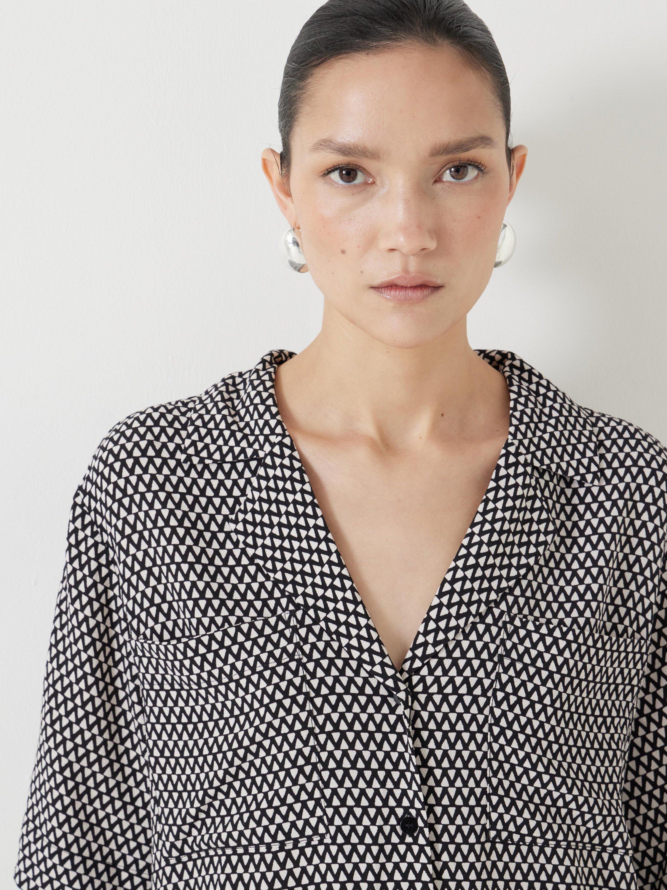Product image 4 of 5, which shows Hush Revere Geometric Print Classic Collar Short Sleeve Shirt, Black/White, L