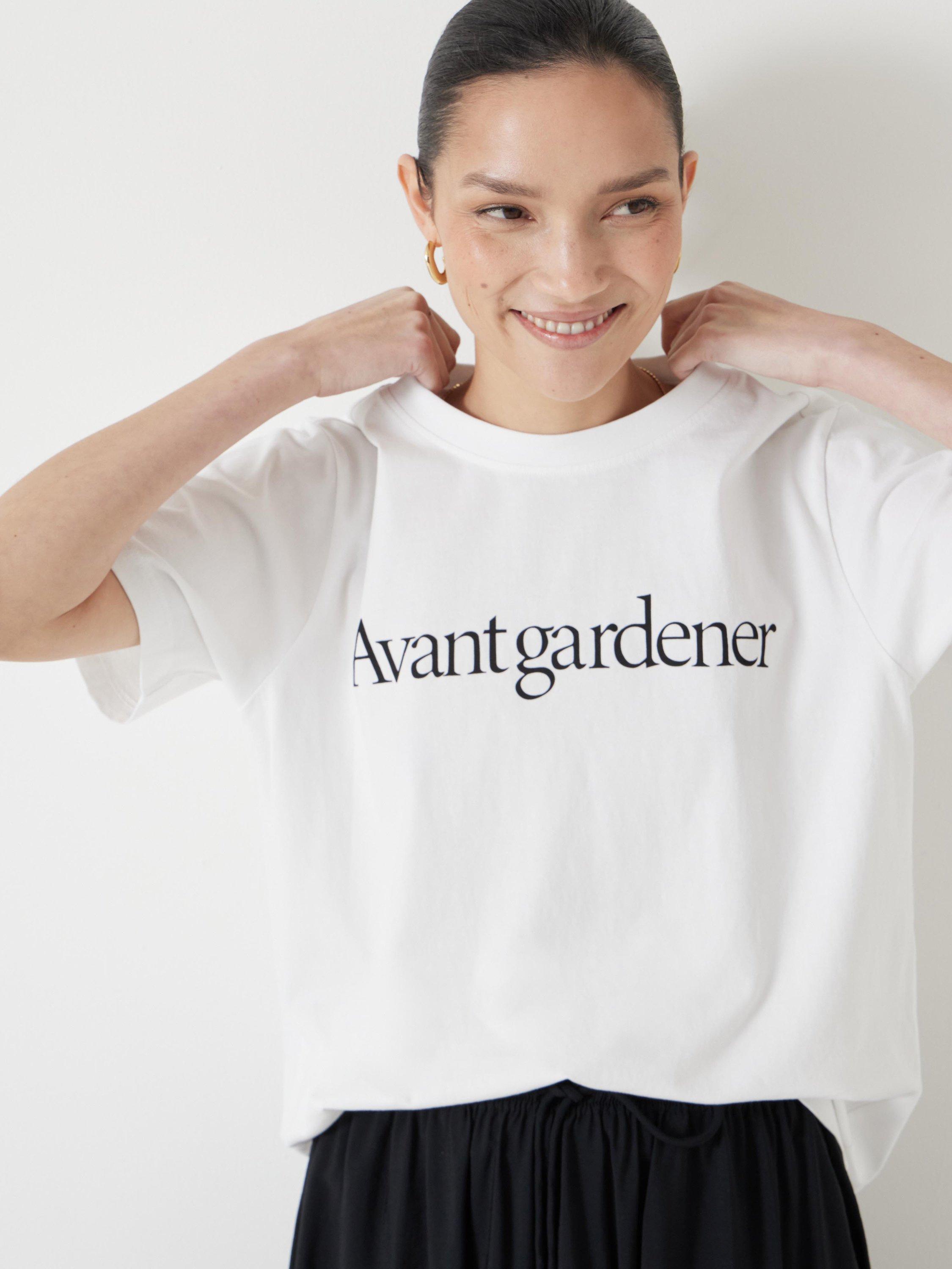 Product image 4 of 5, which shows HUSH Avant Gardener T-Shirt, White, L