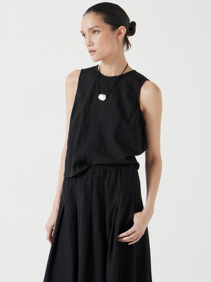 HUSH Linen Blend Vera Shell Top containing LENZING™ ECOVERO™ Viscose, Washed Black