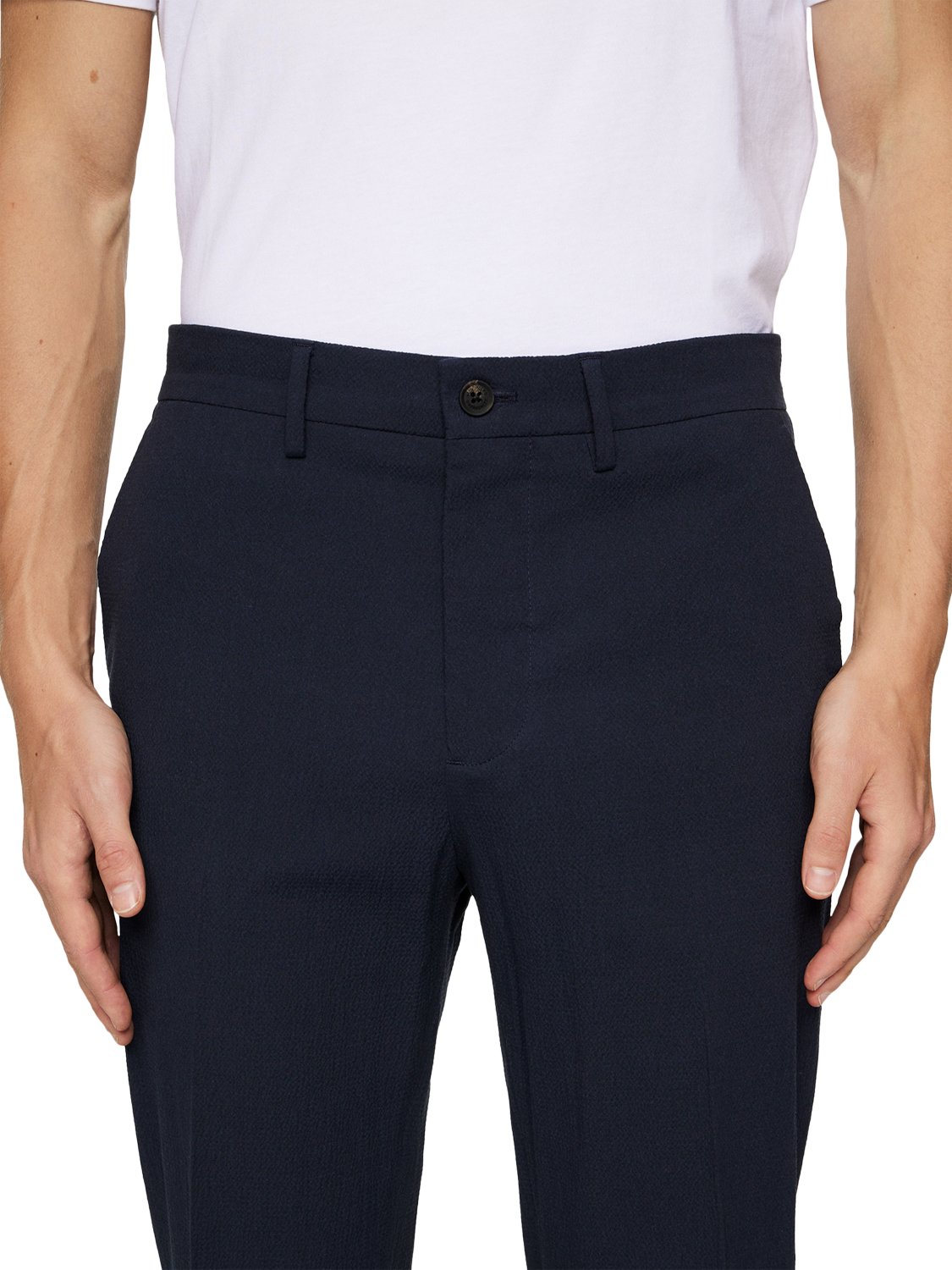 Product image 4 of 11, which shows J.Lindeberg Dropper Seersucker Trousers, Jl Navy, 36R