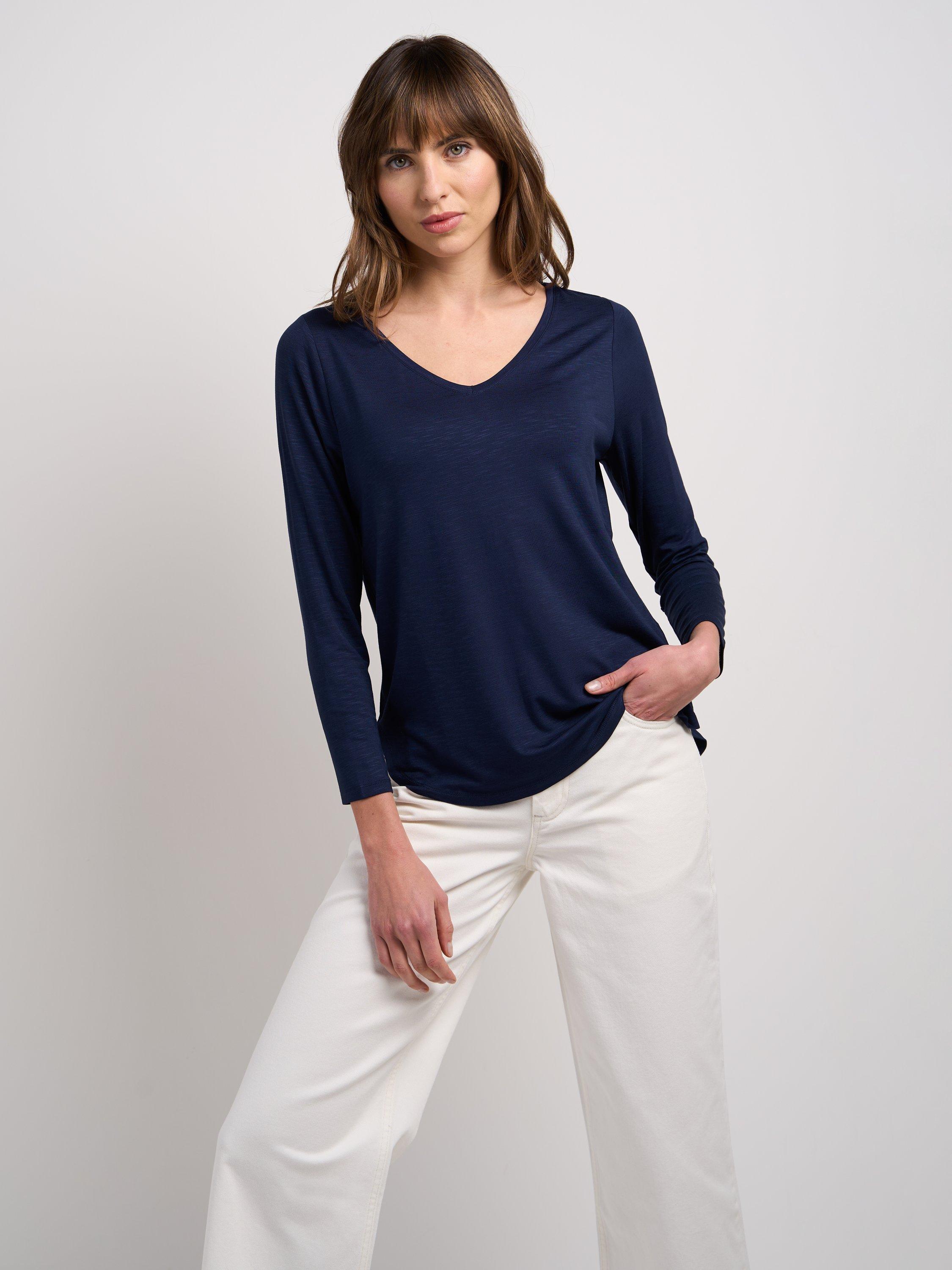 Product image 1 of 3, which shows Celtic & Co. Valentina Jersey Top, Navy, 8