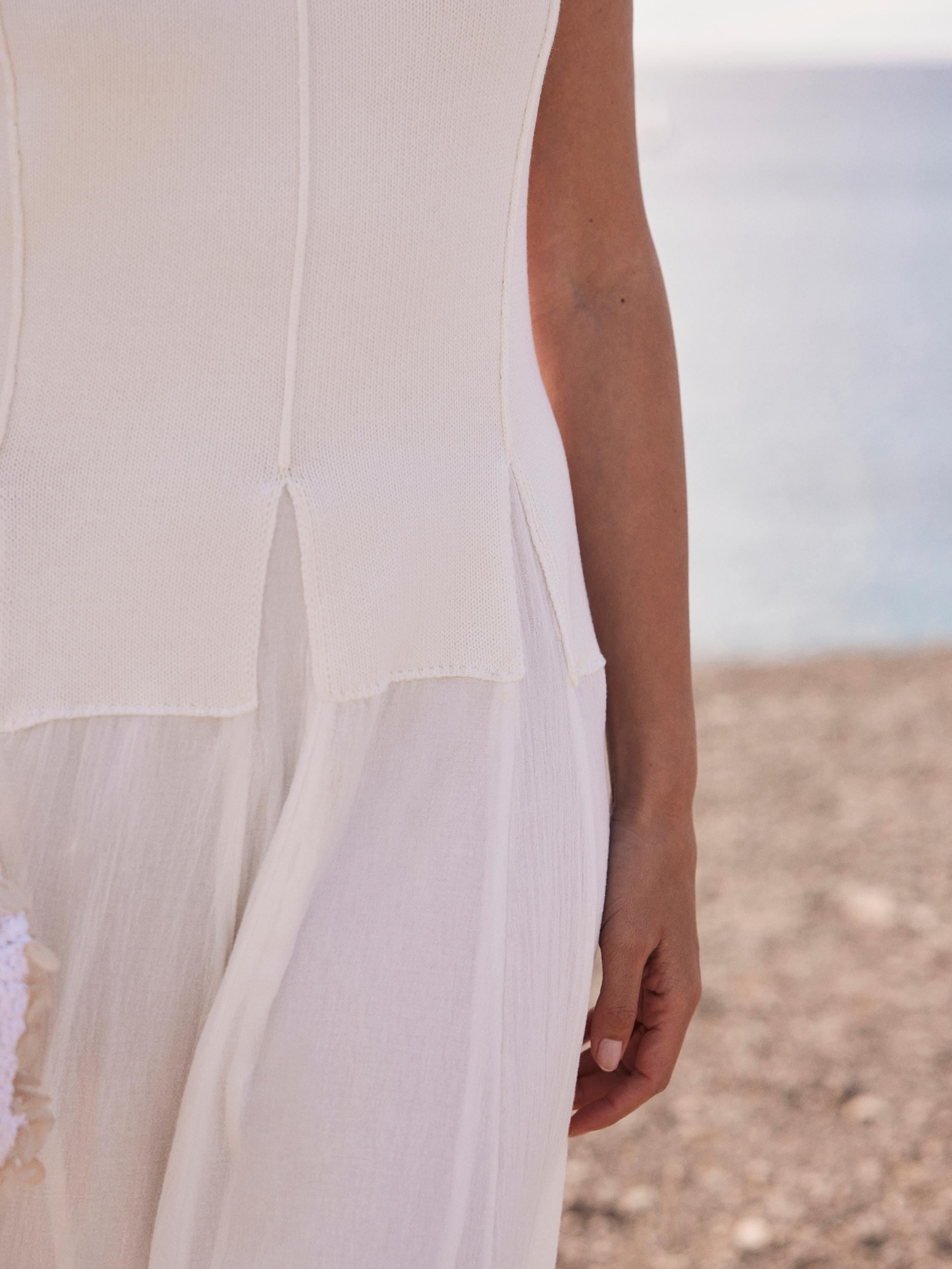 Product image 4 of 8, which shows Mint Velvet Cotton Blend Panelled Maxi Dress, White Ivory, 6|8