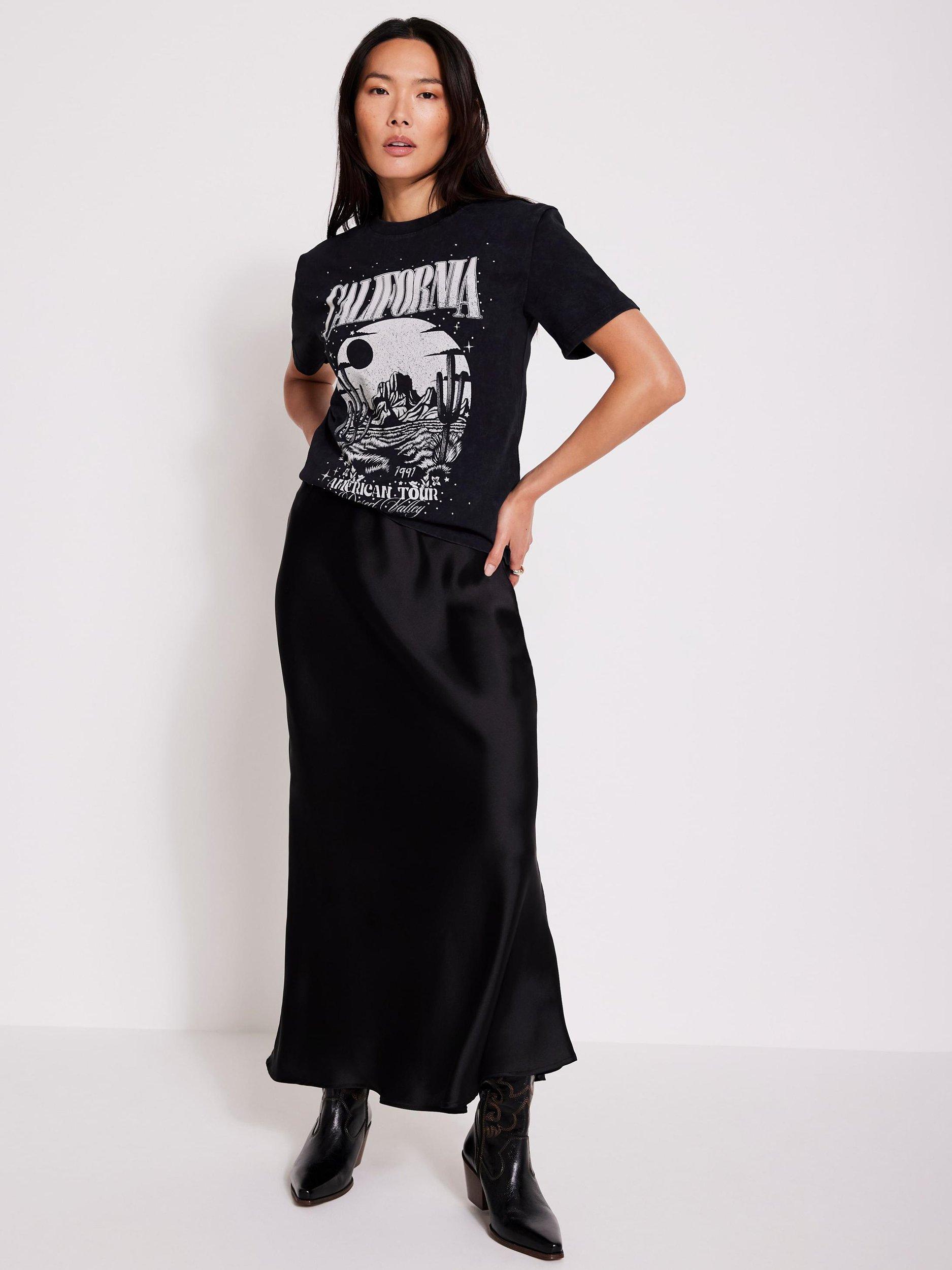 Product image 5 of 7, which shows Mint Velvet Crew Neck California T-Shirt, Black, XS