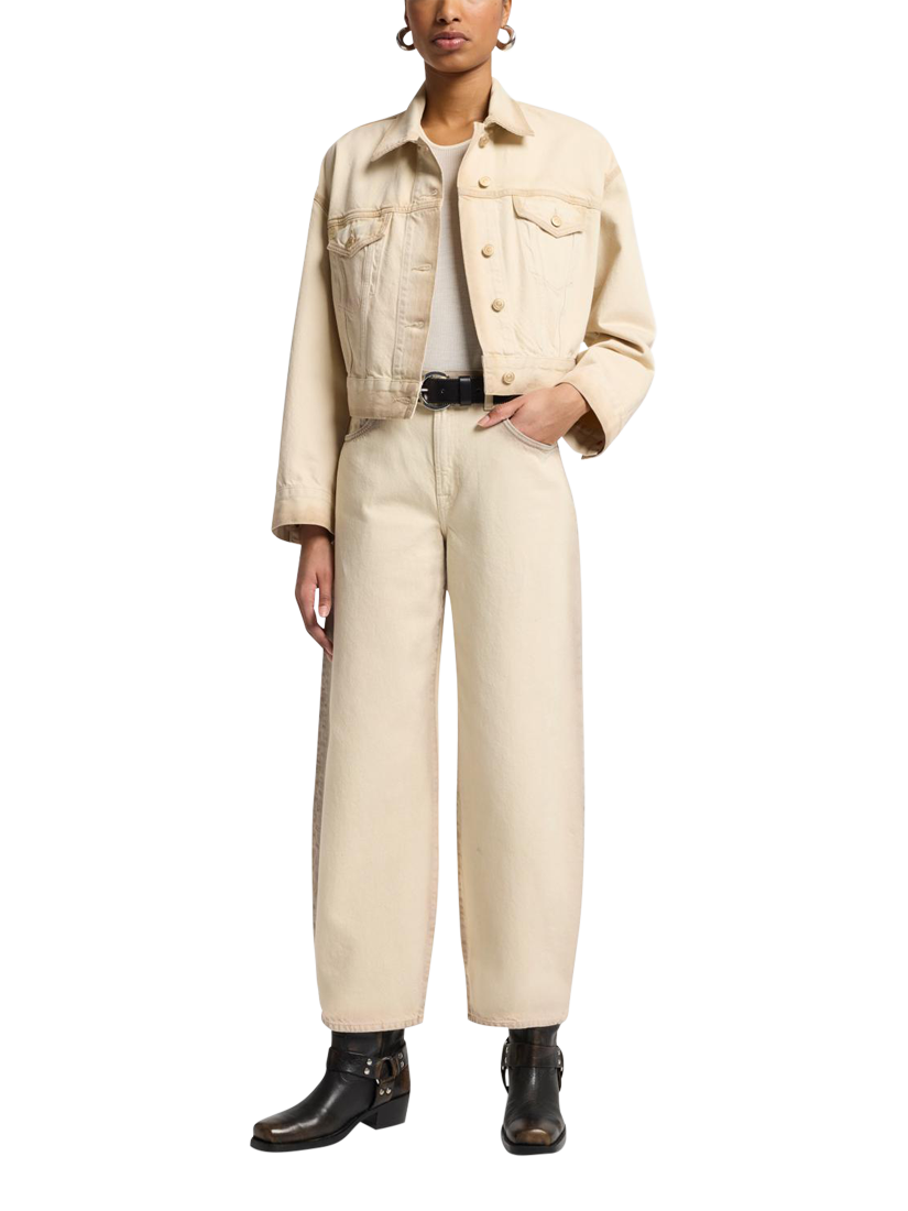 Product image 3 of 6, which shows 7 For All Mankind Bonnie Curvilinear Jeans, Sand Beach, 26