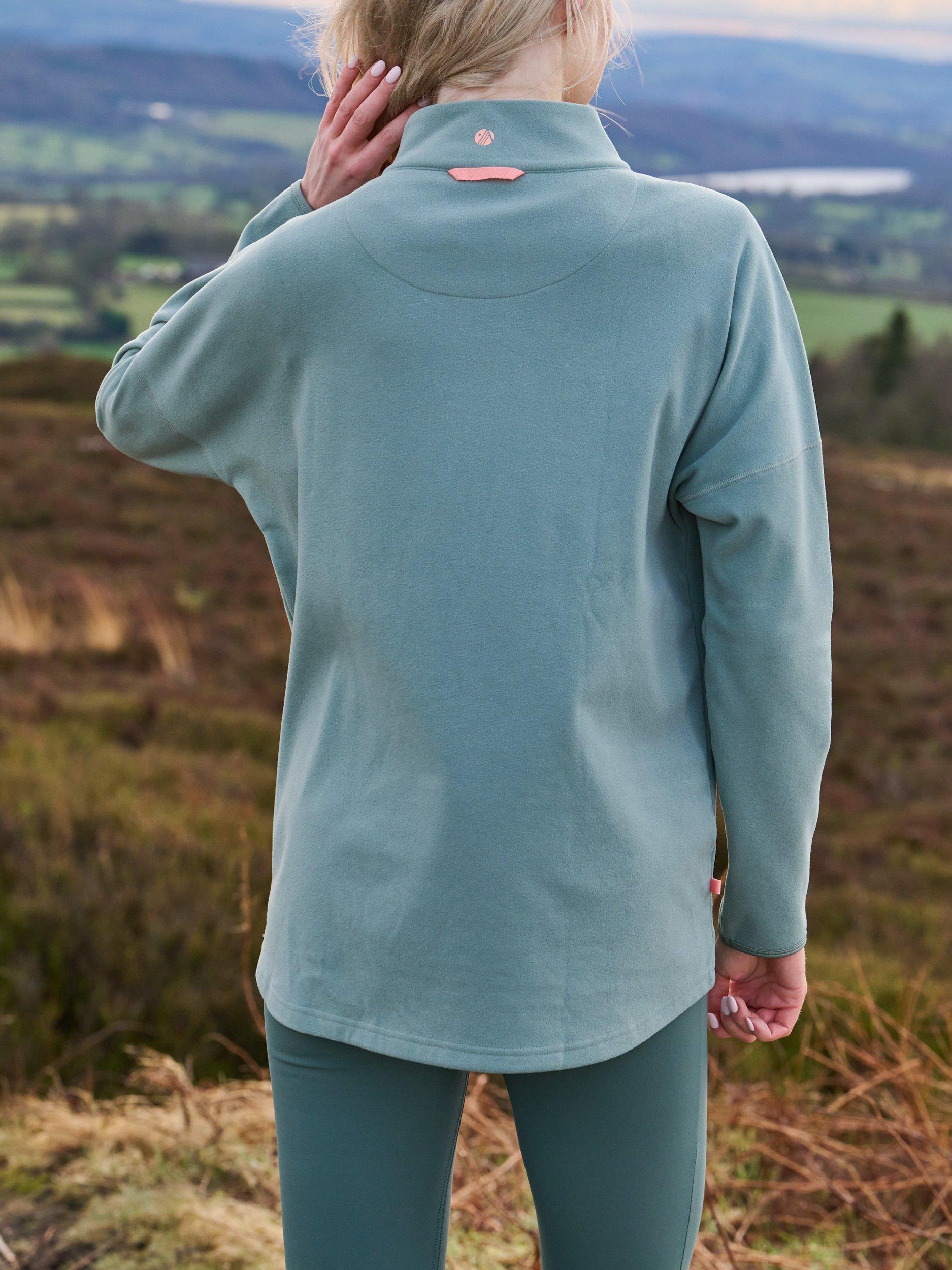 Product image 3 of 5, which shows ACAI Escape Fleece, Lily Pad, 6