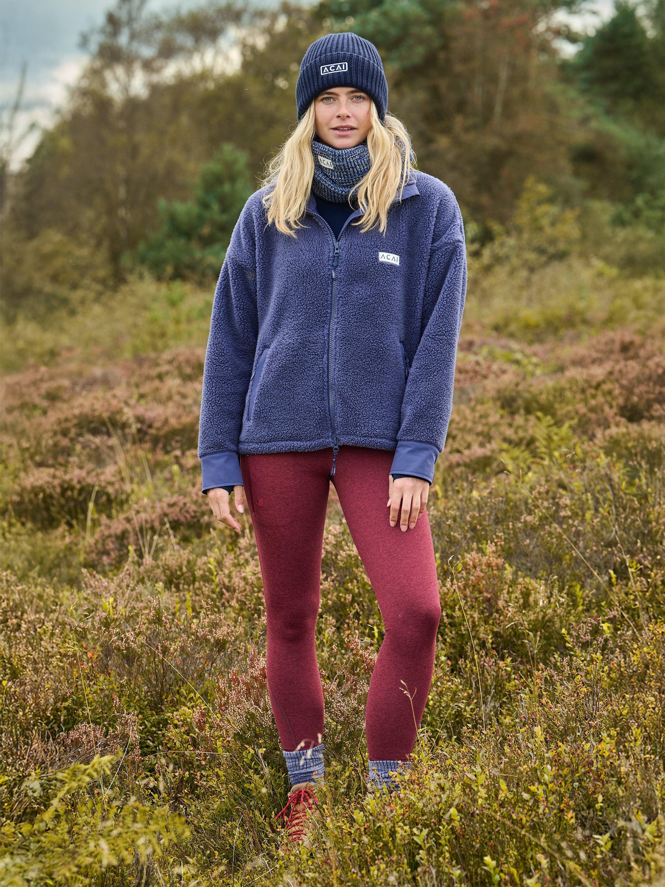 Product image 2 of 7, which shows ACAI On The Go Sherpa Fleece, Nightshadow Blue, 6
