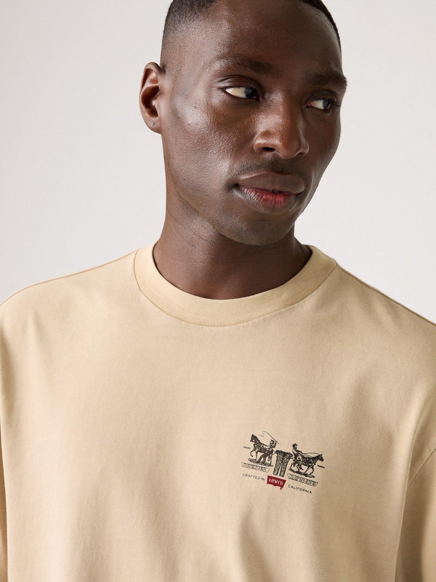Product image 3 of 11, which shows Levi's Regular Fit Long-Sleeve Graphic Authentic T-Shirt, White Pepper, S