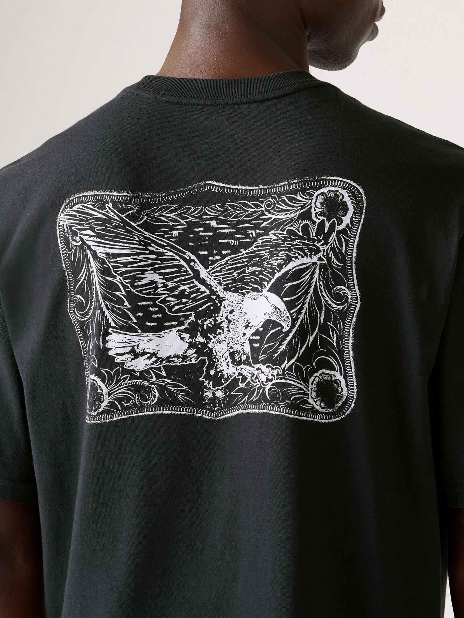 Product image 3 of 5, which shows Levi's Relaxed Short Sleeve Crew Neck Cotton T-Shirt, Eagle Buckle, S