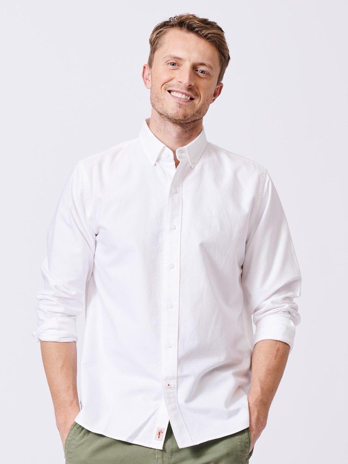 Product image 1 of 7, which shows Aubin Alder Plain Cotton Shirt, White, S