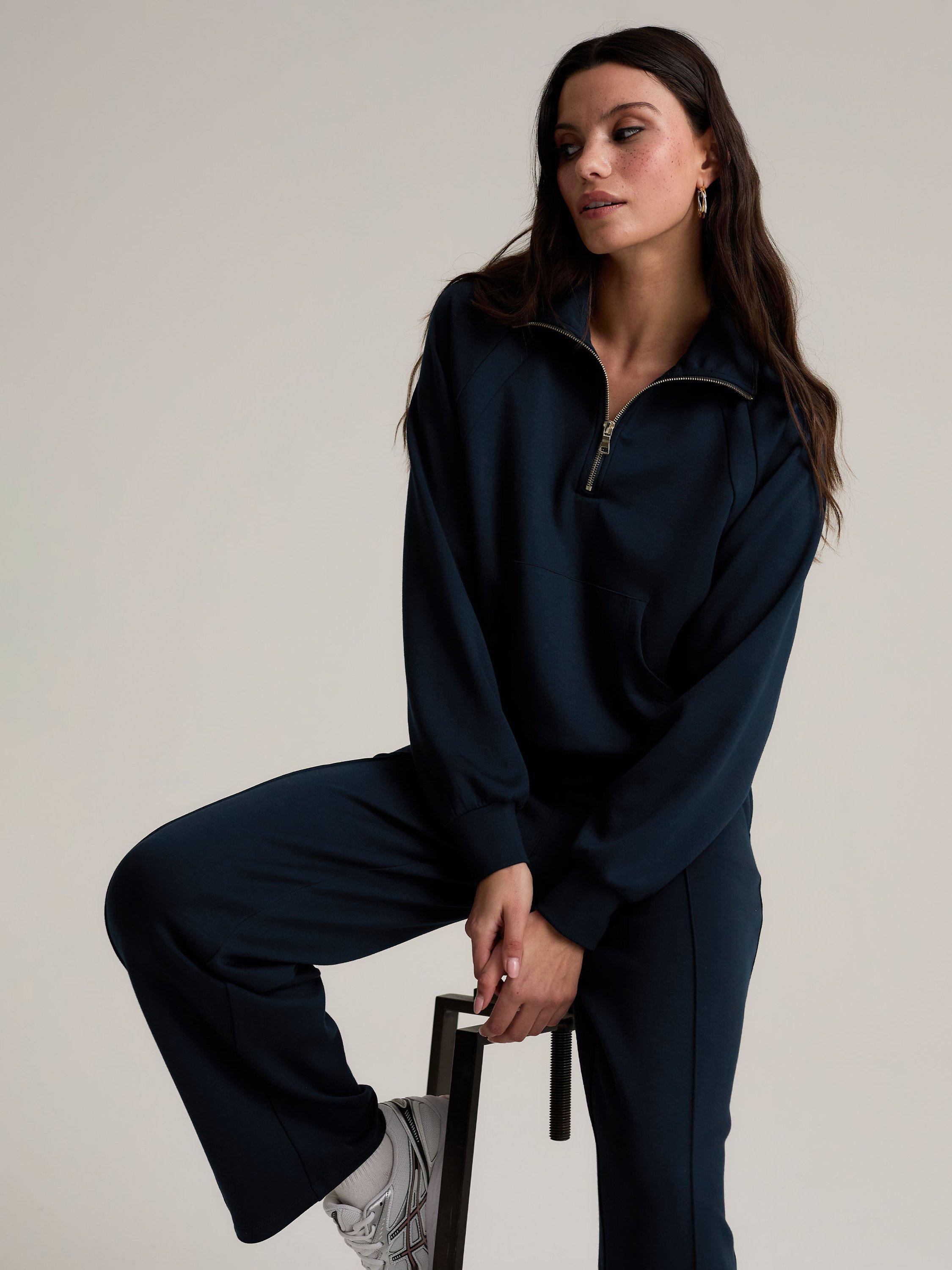 Product image 1 of 4, which shows Chelsea Peers LuxeComfort Scuba Sweatshirt, Navy, 6