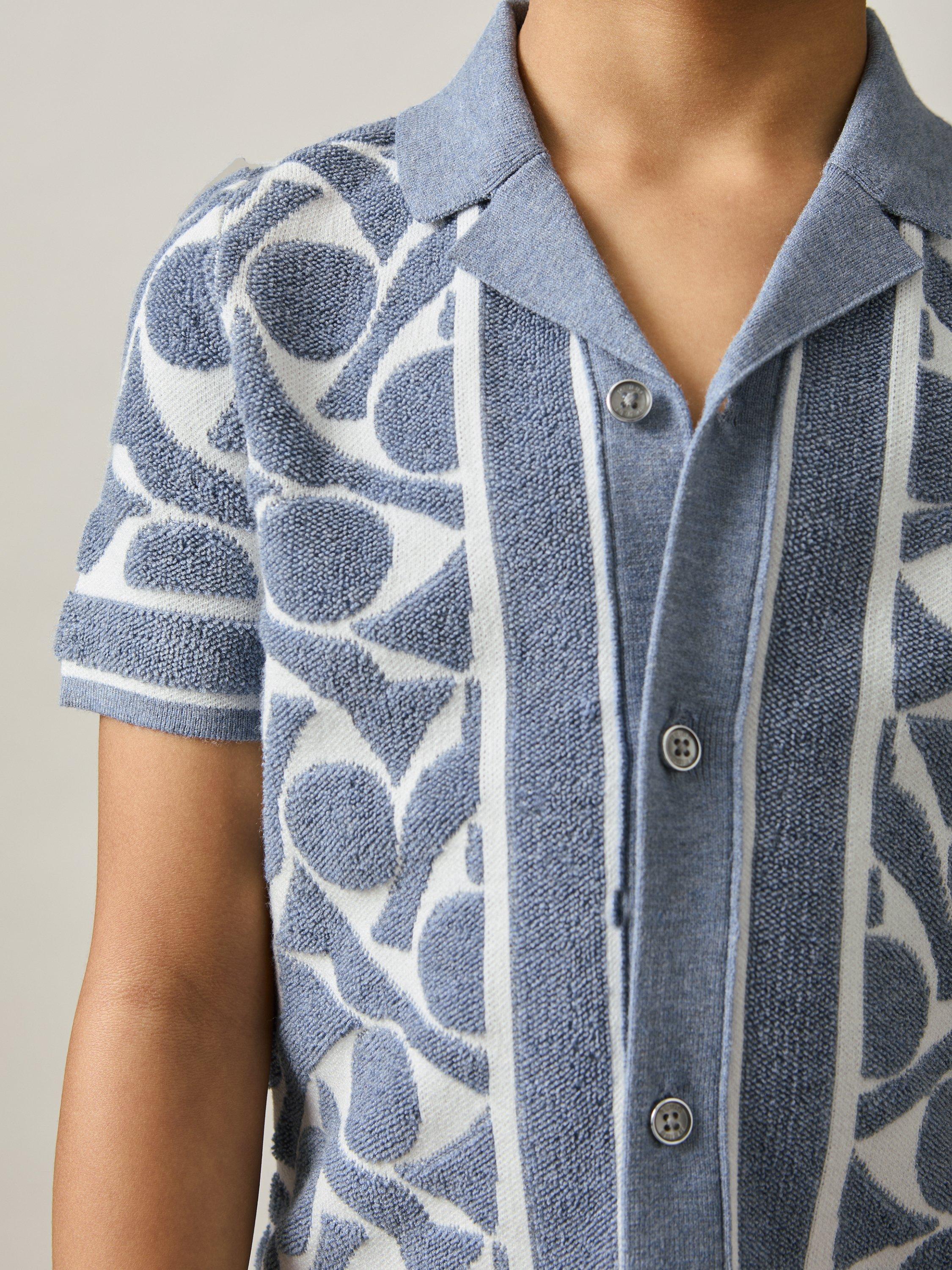 Product image 3 of 4, which shows Reiss Kids' Edmonds Abstract Towelling Shirt, Soft Blue/White, 3-4 years