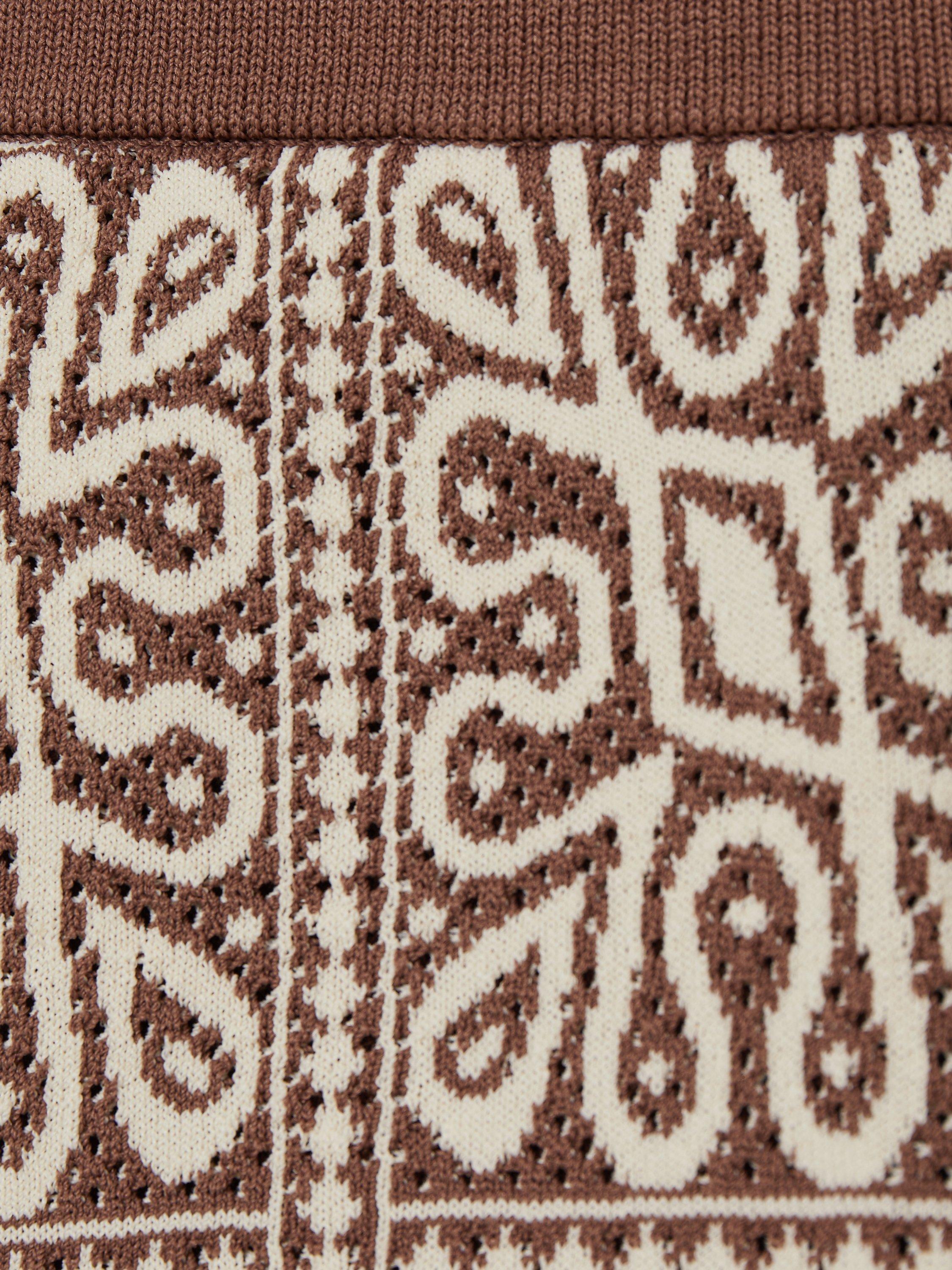 Product image 4 of 4, which shows Reiss Kids' Redhill Tile Print Knitted Shorts, Brown/Off White, 5-6 years
