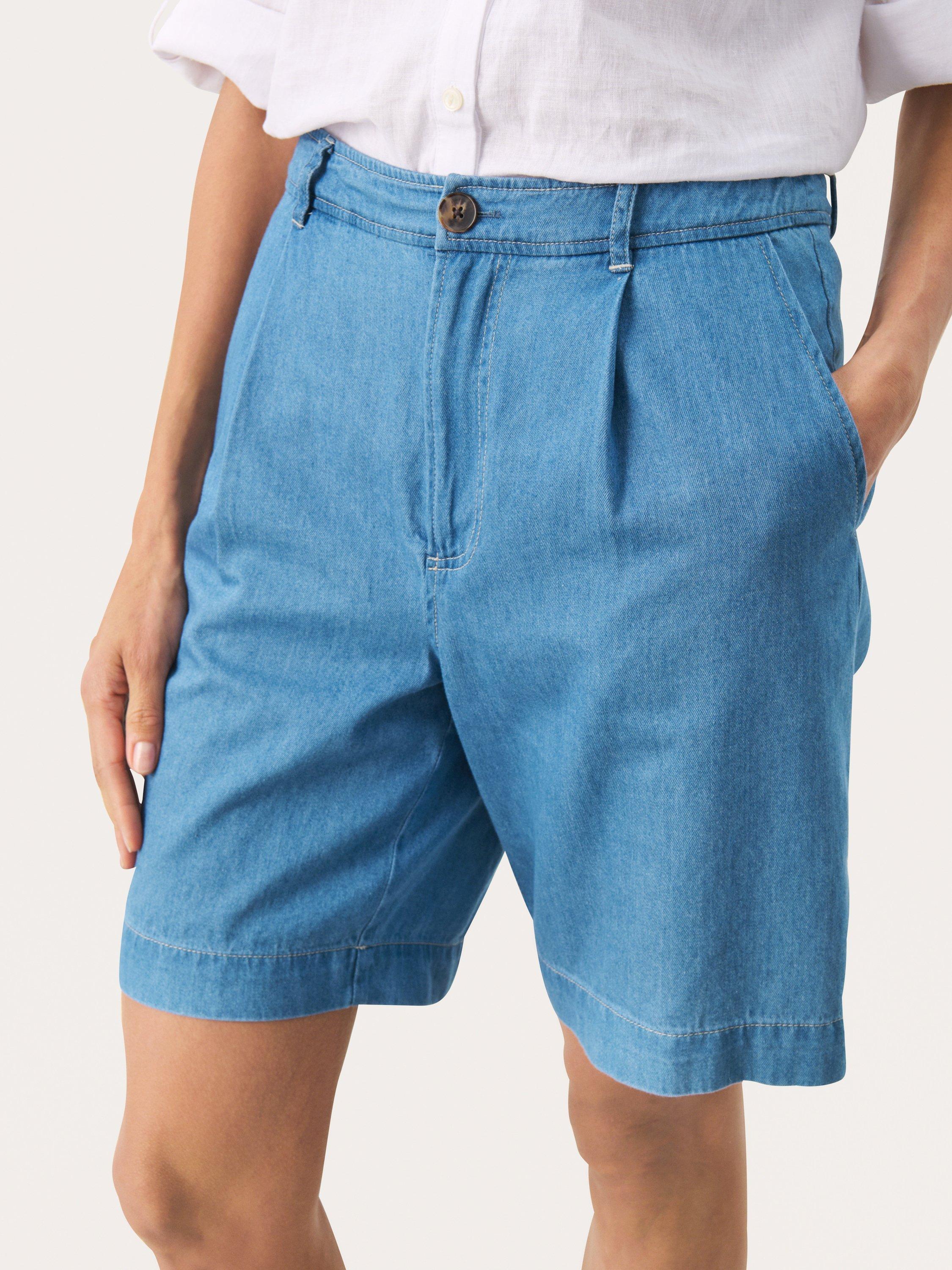 Product image 4 of 6, which shows Part Two Regina Mid Thigh Shorts, Light Blue, 8