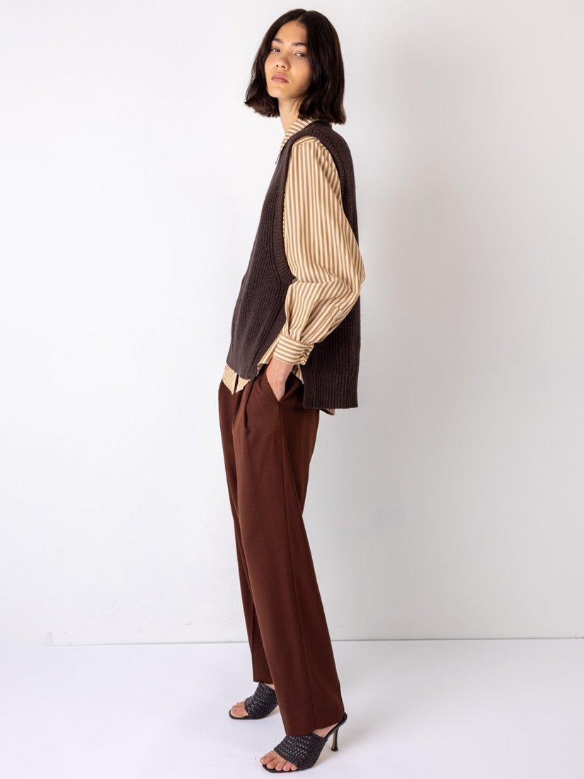 Product image 5 of 5, which shows VIVERE Isabel Rib Knit Tank Top, Burgundy, XS