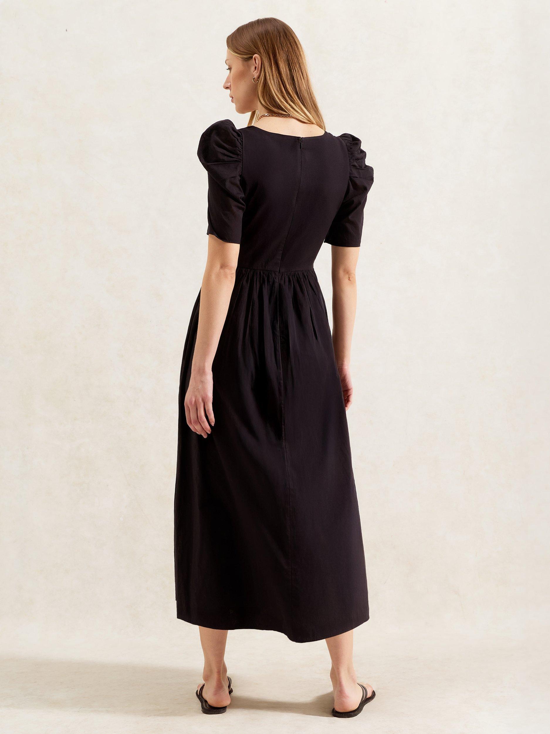 Product image 4 of 4, which shows Ro&Zo Sweetheart Neckline Midi Dress, Black, 6
