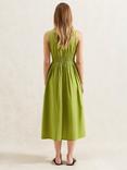 Ro&Zo Petite Keyhole Detail Midi Dress