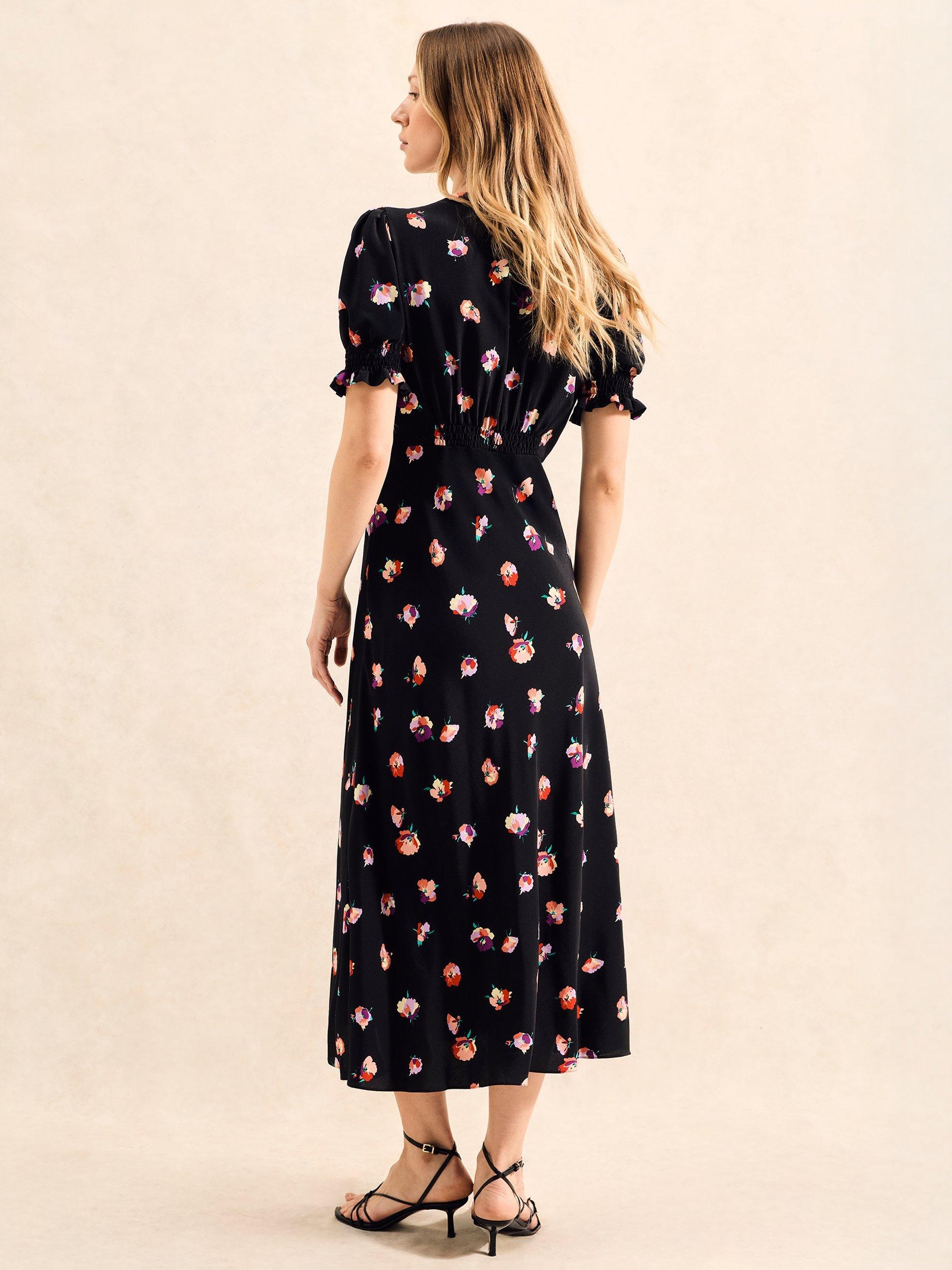 Product image 4 of 4, which shows Ro&Zo Petite Pansy Print Midi Dress, Black/Multi, 6