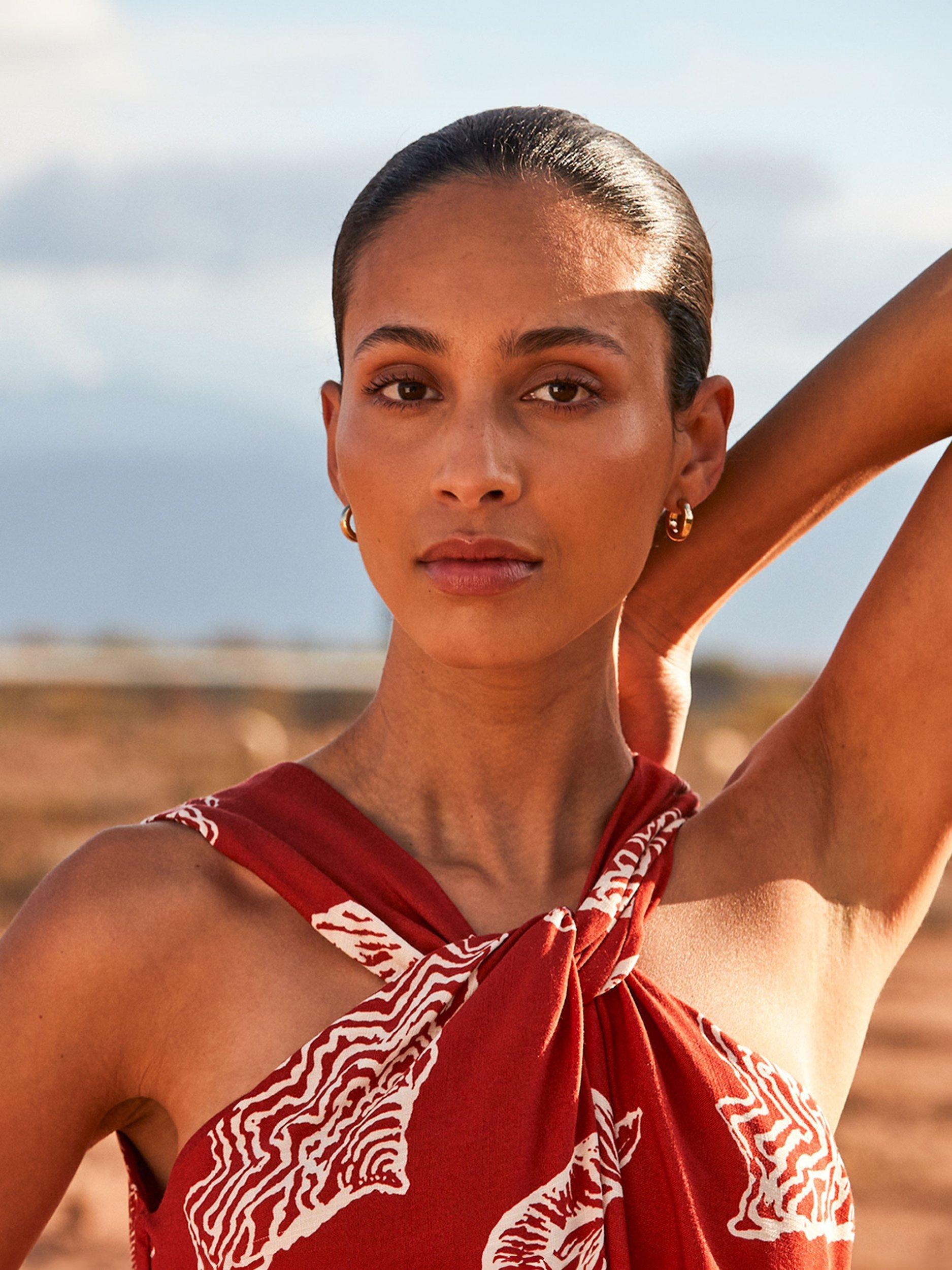 Product image 2 of 5, which shows Ro&Zo Shell Print Twist Neck Dress, Red/Multi, 6