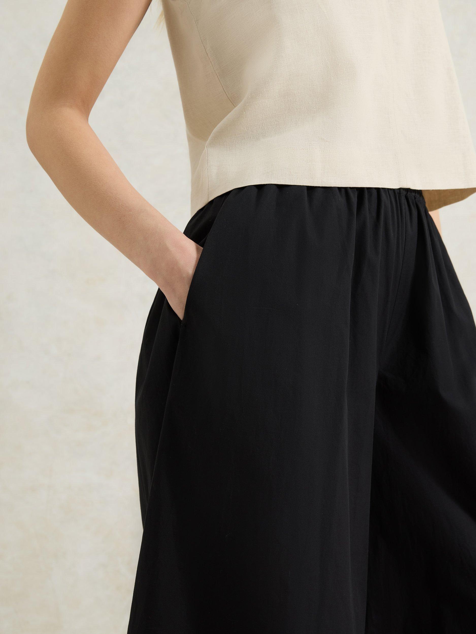 Product image 2 of 3, which shows Ro&Zo Cotton Poplin Palazzo Culottes, Black, 6