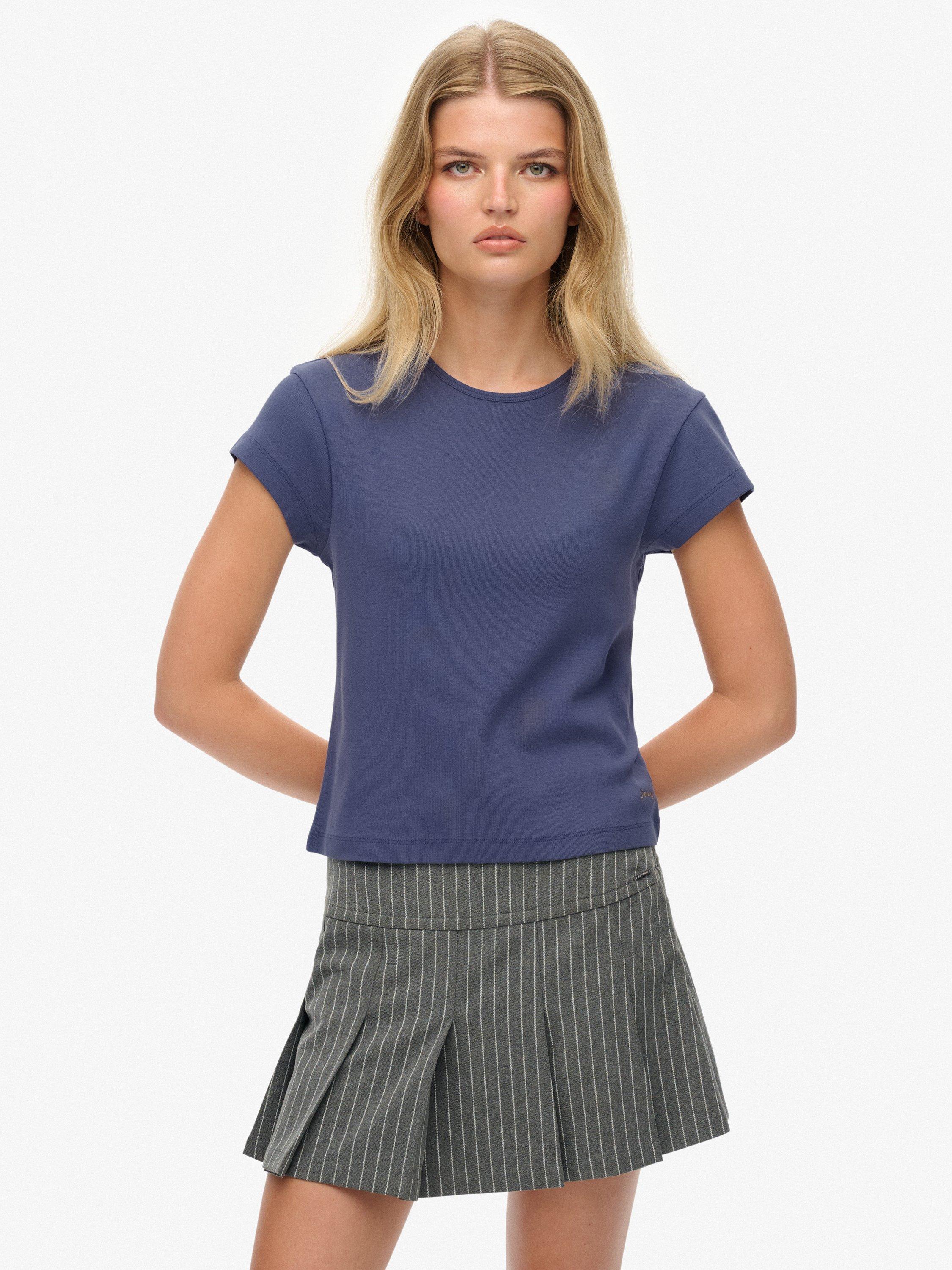 Product image 1 of 6, which shows Superdry Athletic Essential T-Shirt, Mariner Navy, 10