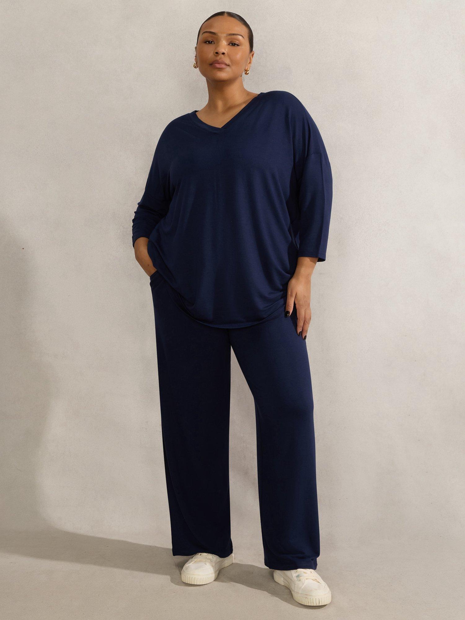 Product image 2 of 4, which shows Live Unlimited Curve Lightweight V-Neck Top, Blue, 12