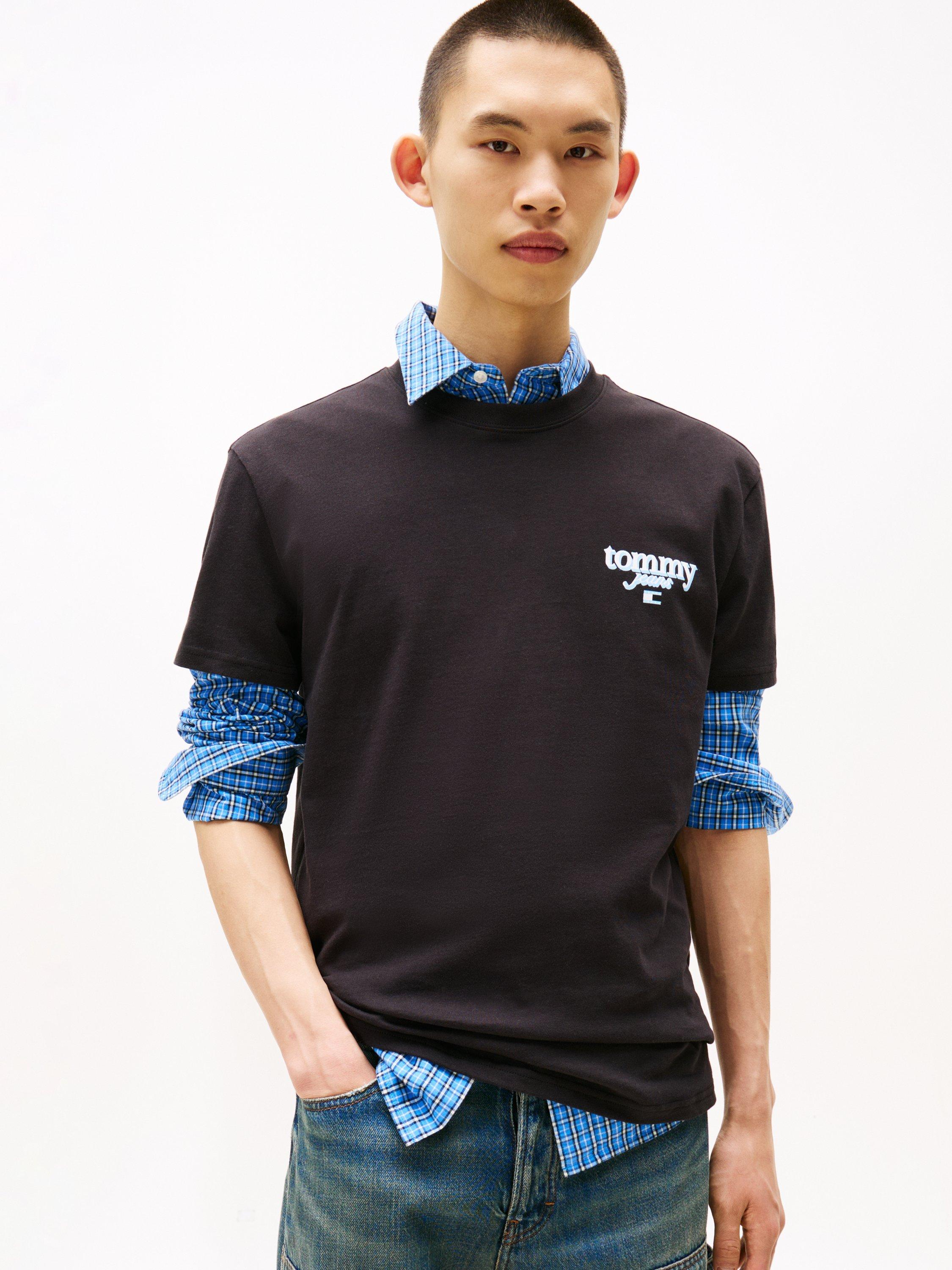 Product image 1 of 5, which shows Tommy Jeans Cotton Regular Fit Short Sleeve Logo Graphic T-Shirt, Black, XS