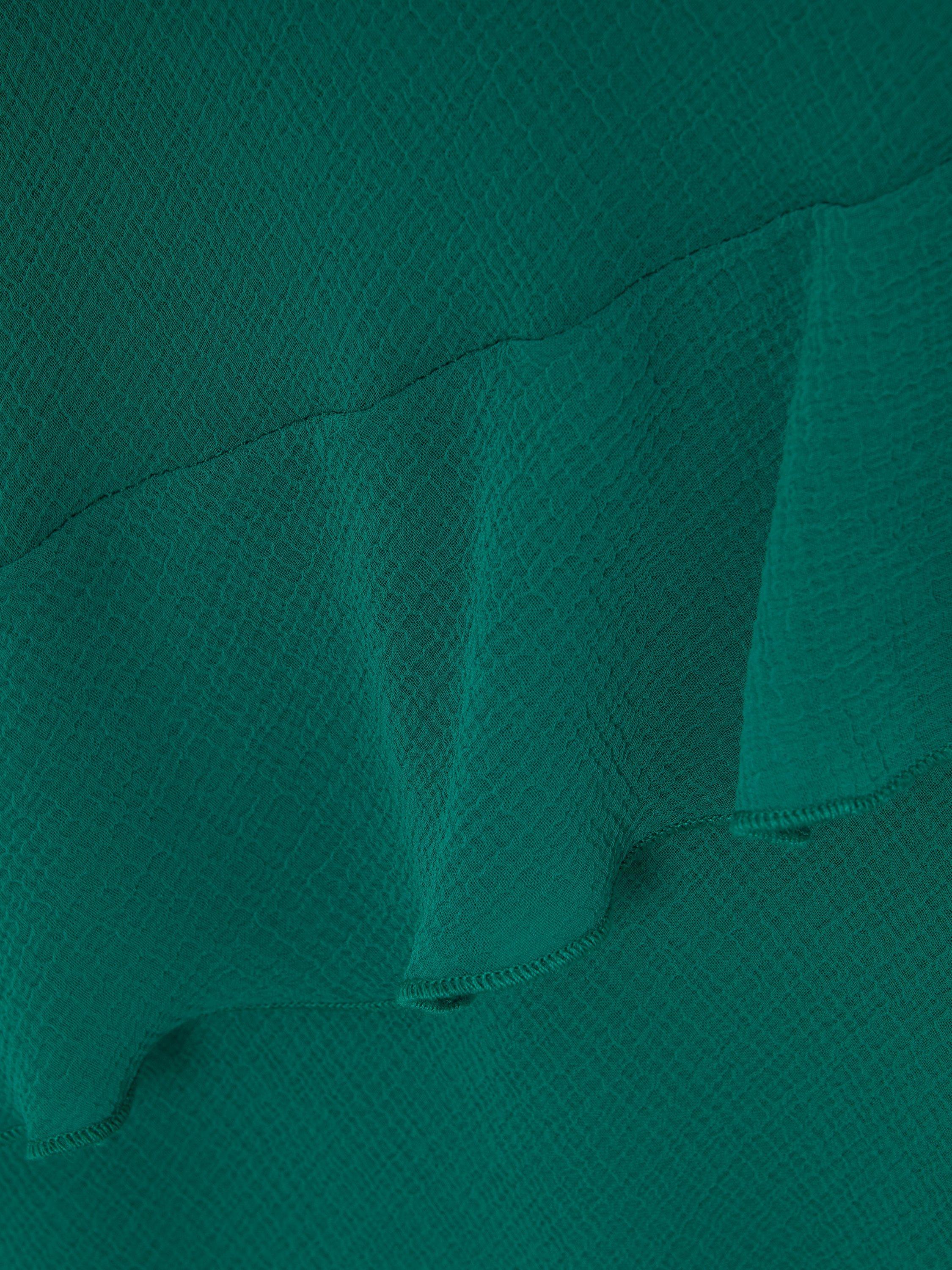 Product image 6 of 8, which shows Phase Eight Keegan Tiered Maxi Dress, Green, 10